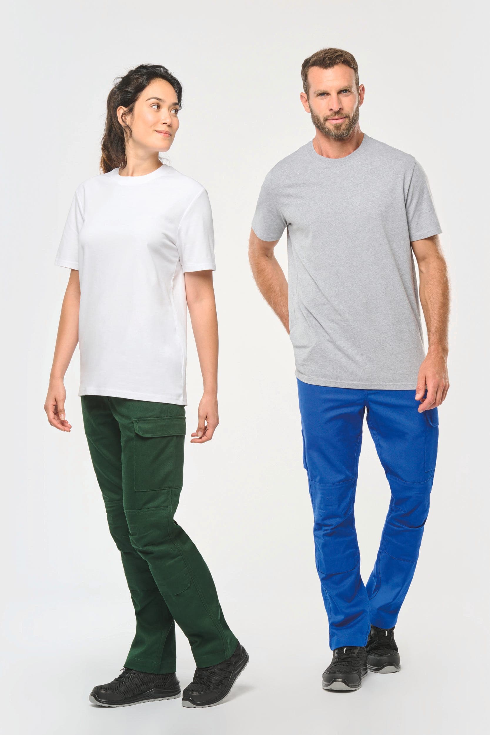 Pantalon de travail multipoches homme en situation