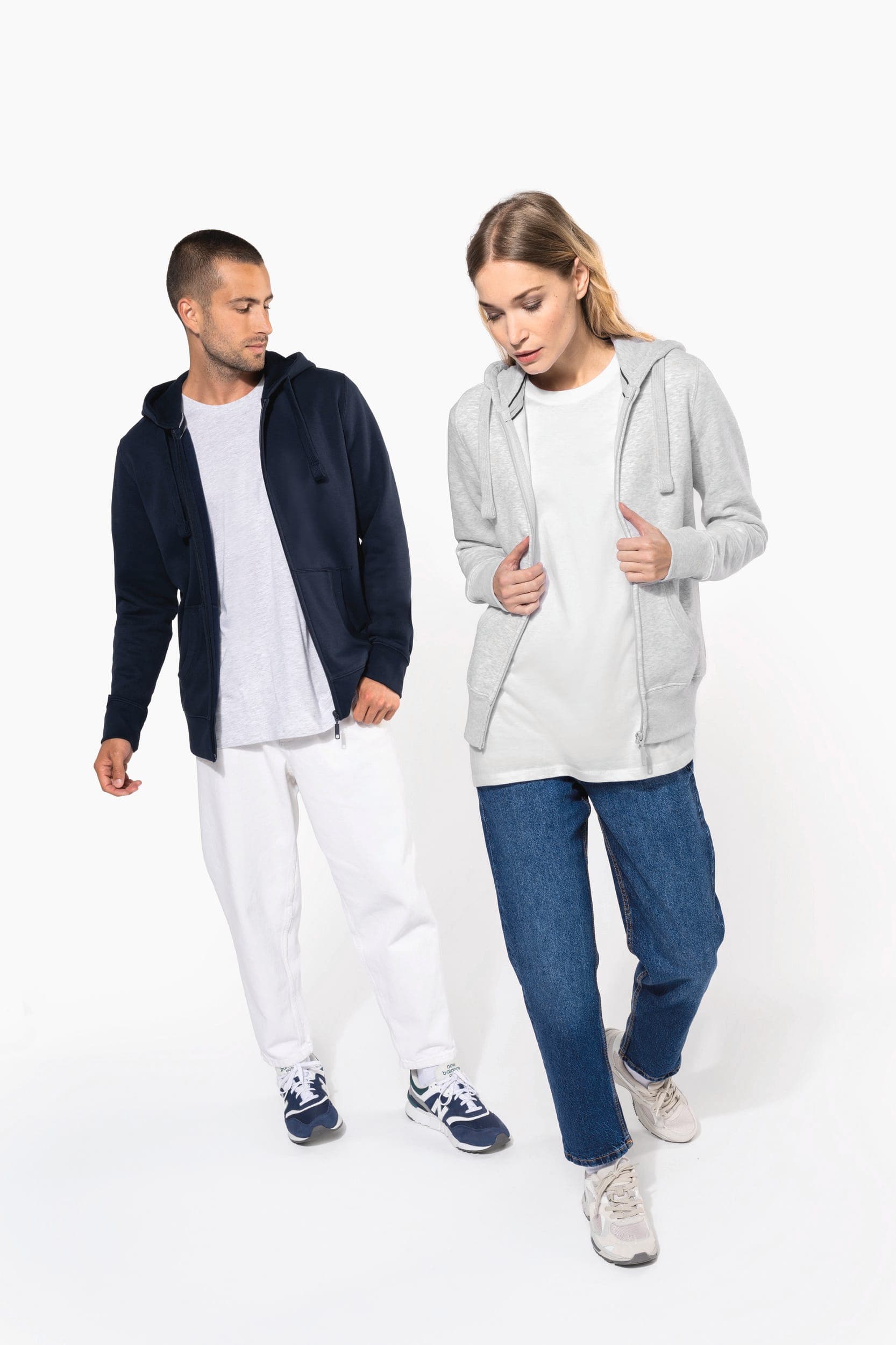 Sweat-shirt zippé capuche homme en situation