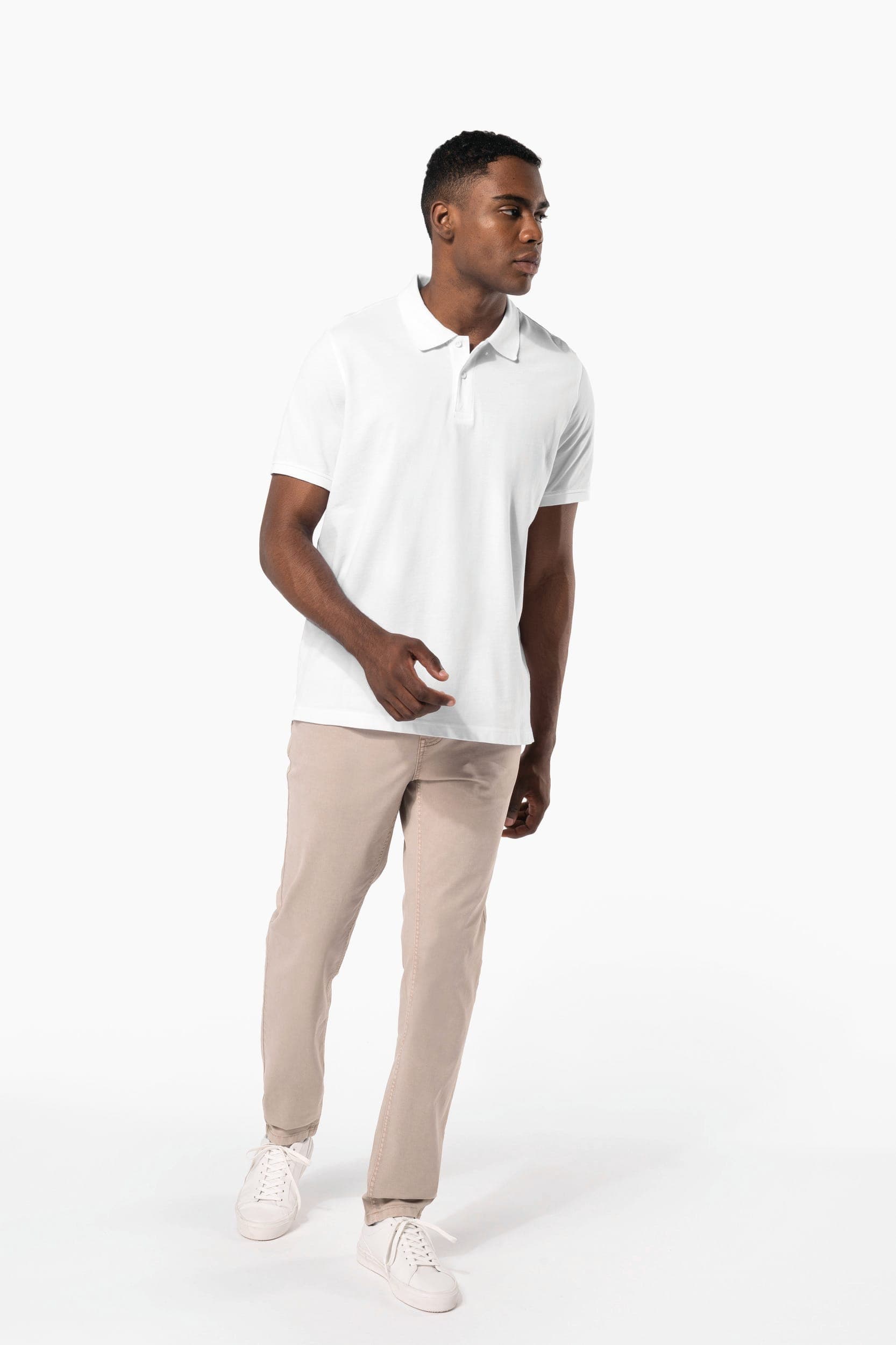 Pantalon 5 poches homme en situation