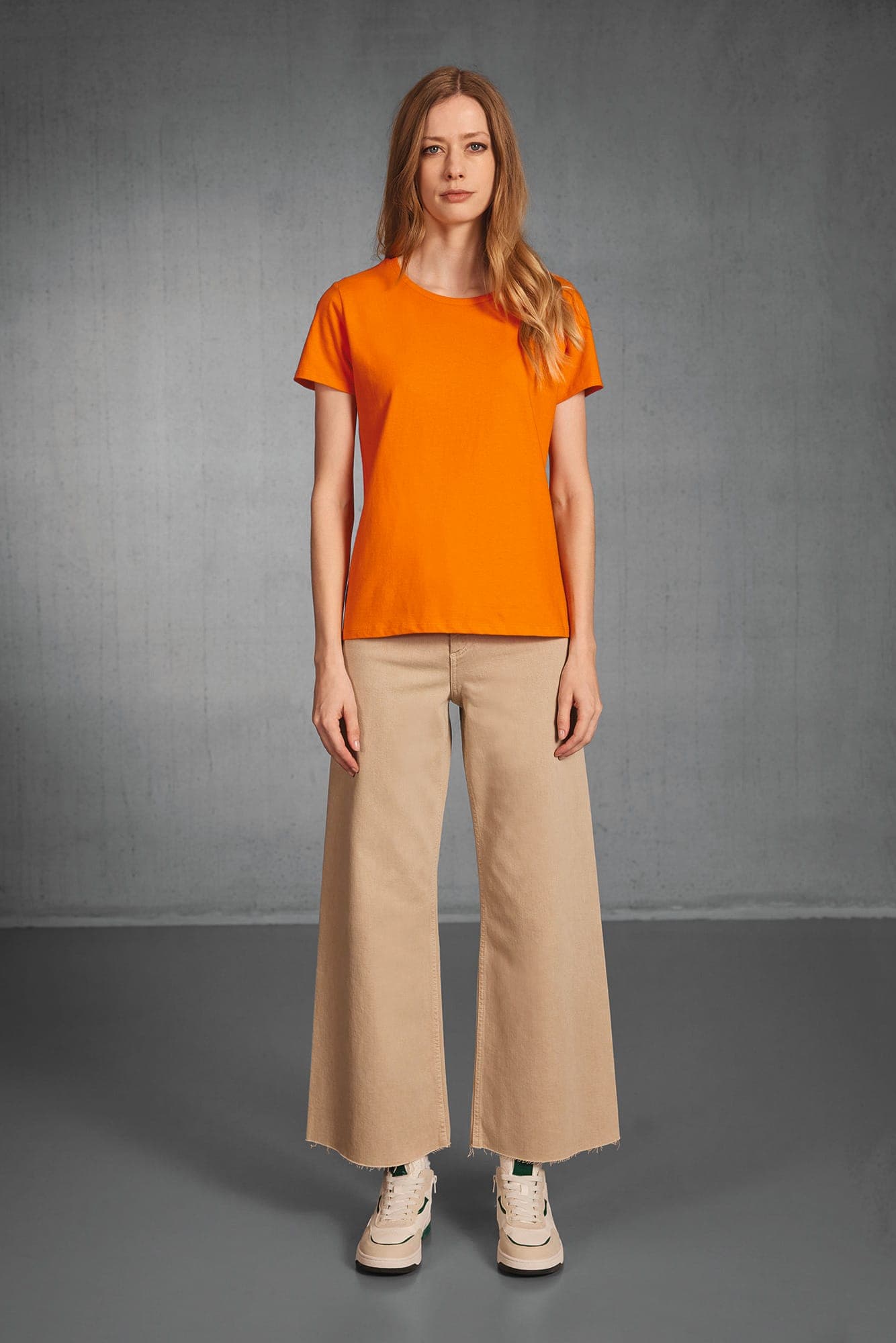T-shirt femme #E190 en situation