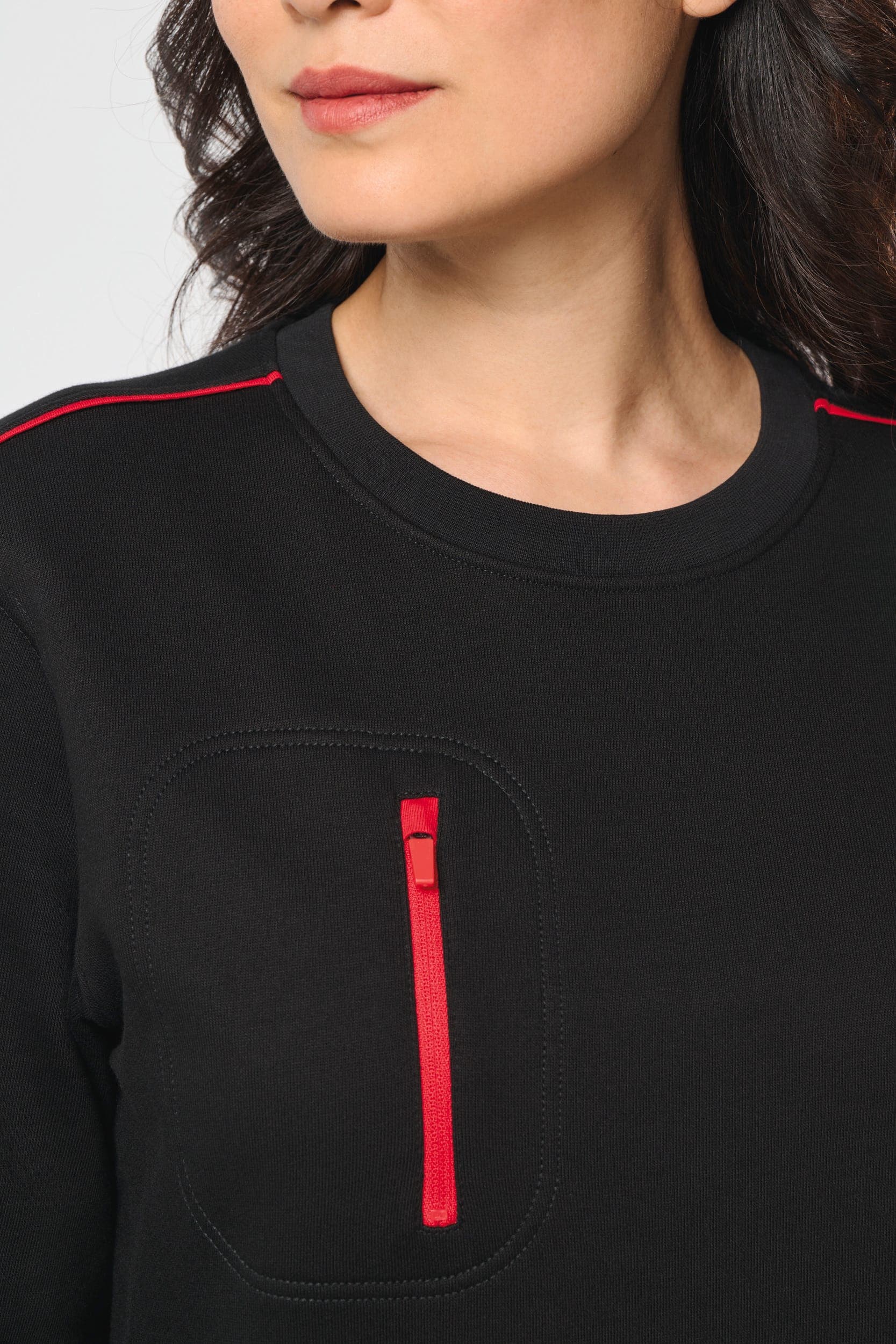 Sweat-shirt Day To Day zip poche contrastée unisexe en situation