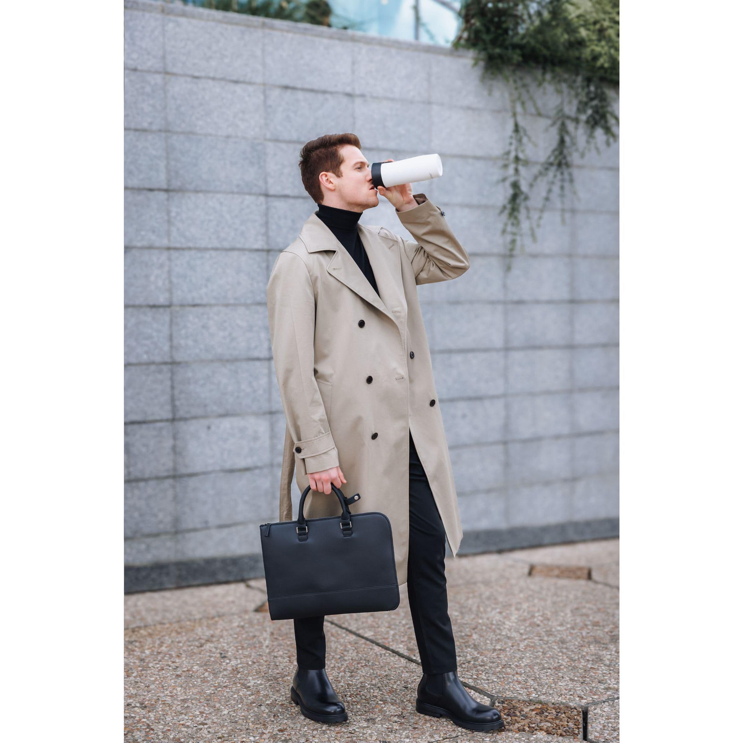Gobelet thermos Contigo® West Loop 3.0 en situation