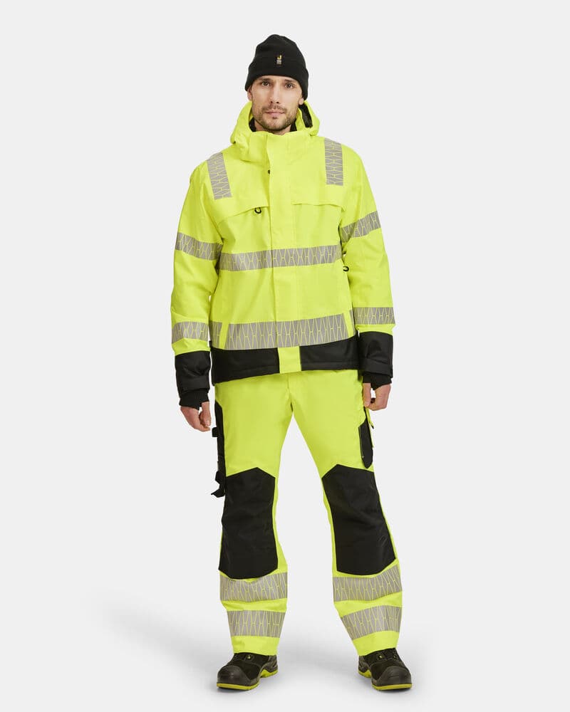 Jobman 1235 Winter Jacket Hi-Vis en situation
