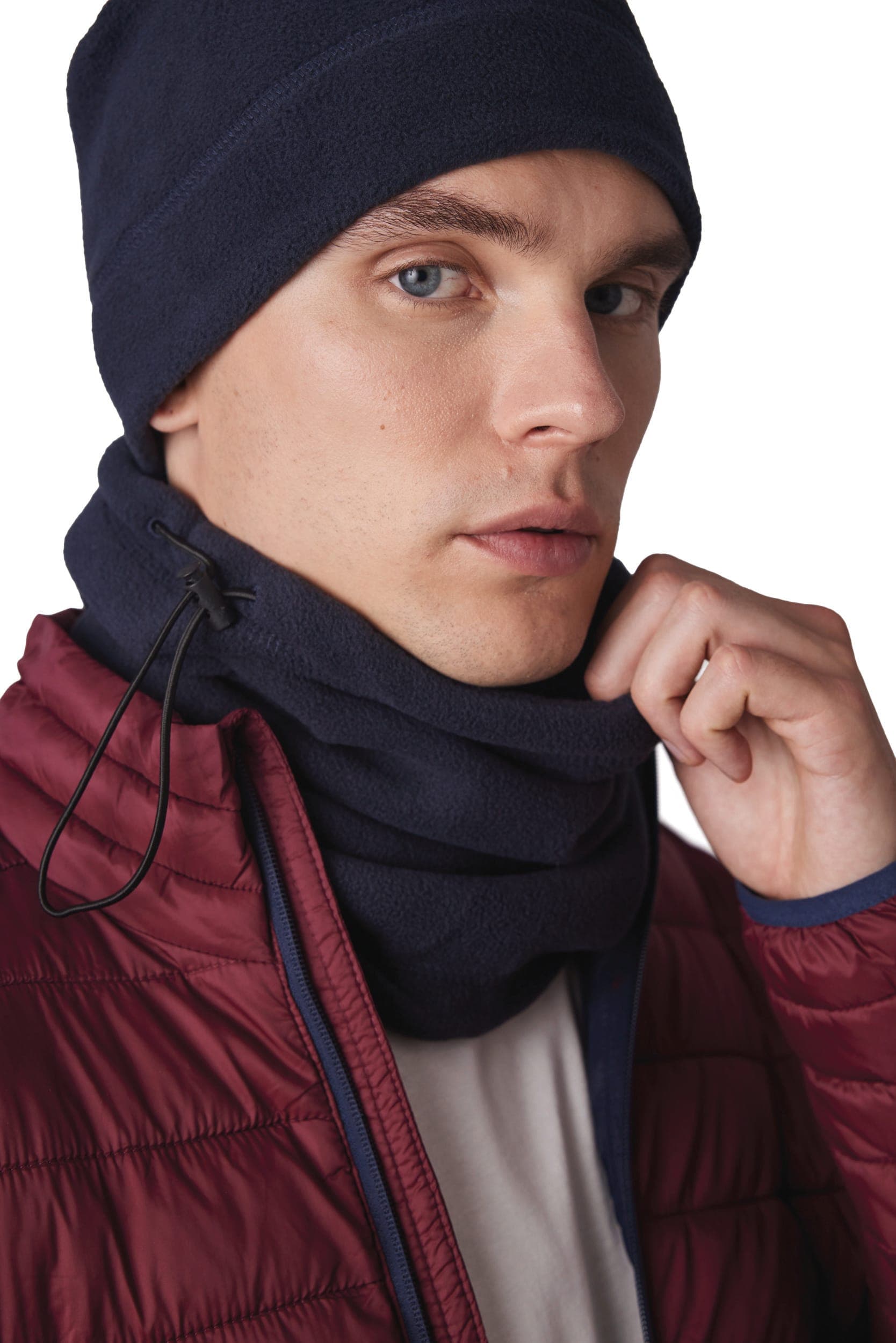 Bonnet recyclé micropolaire en situation