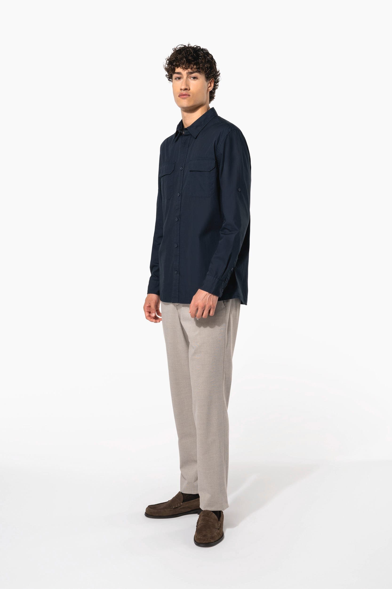 Chemise safari manches longues homme en situation