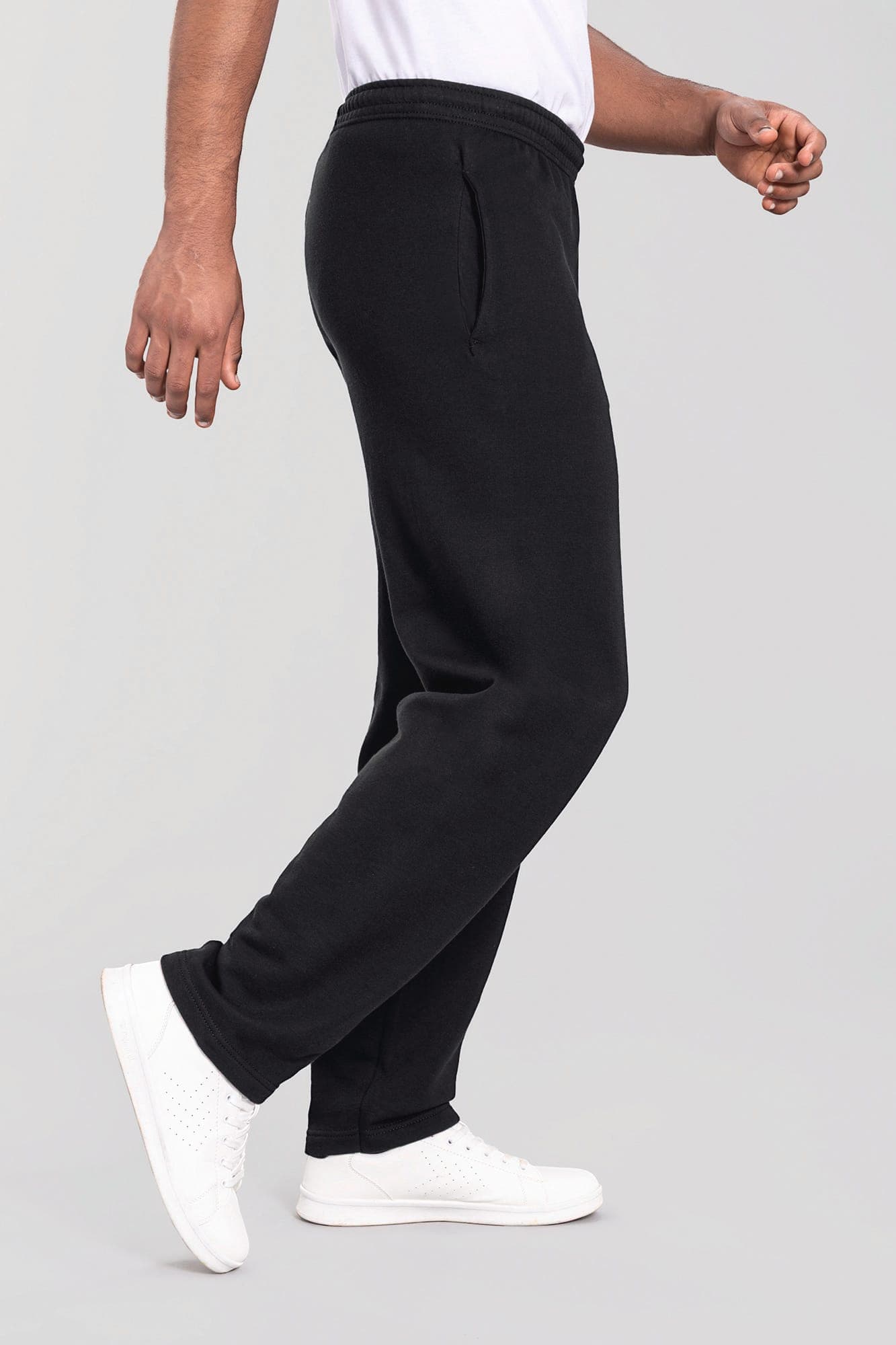 Pantalon de jogging Iconic 250 à ourlet ouvert en situation