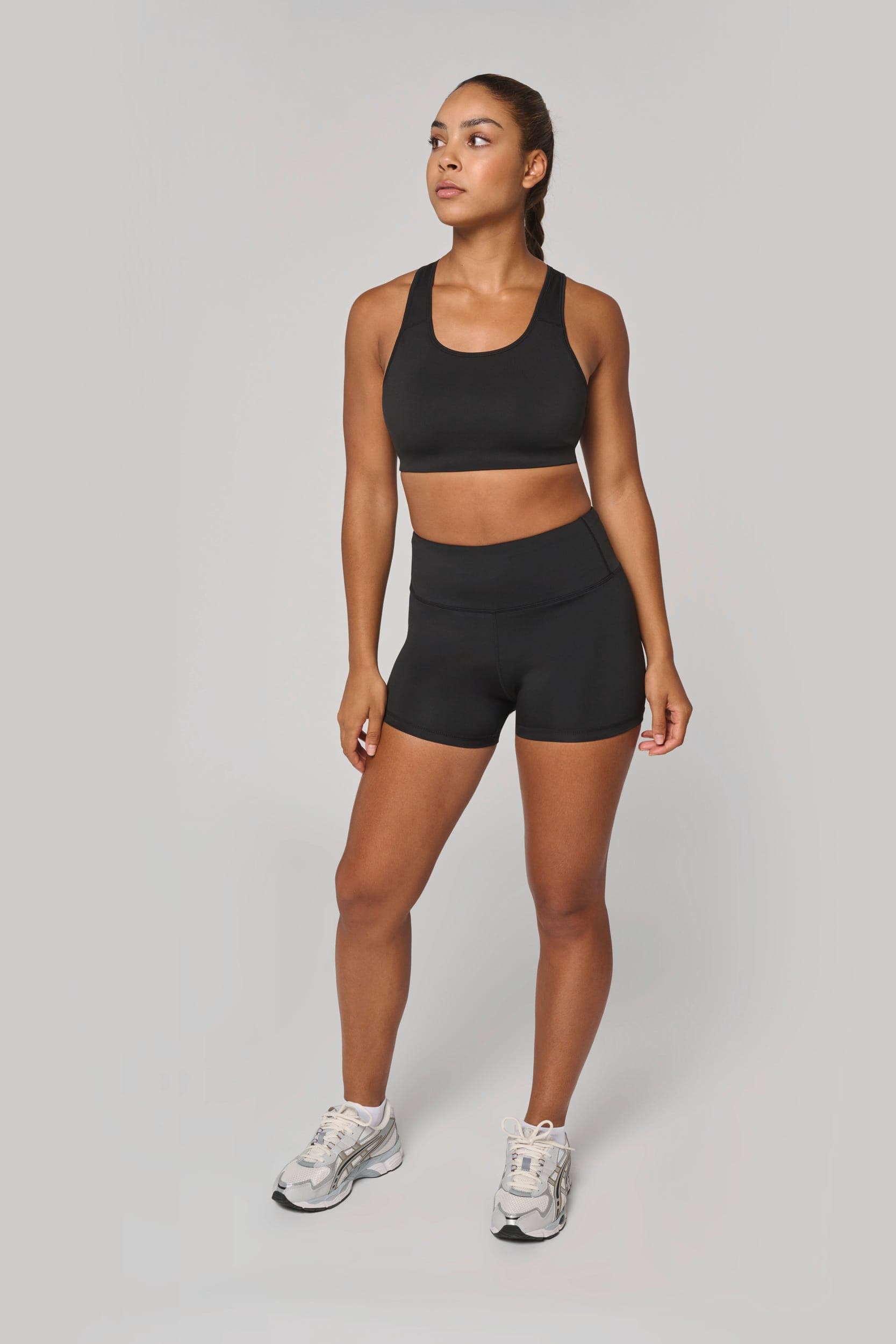 Brassière de sport femme en situation