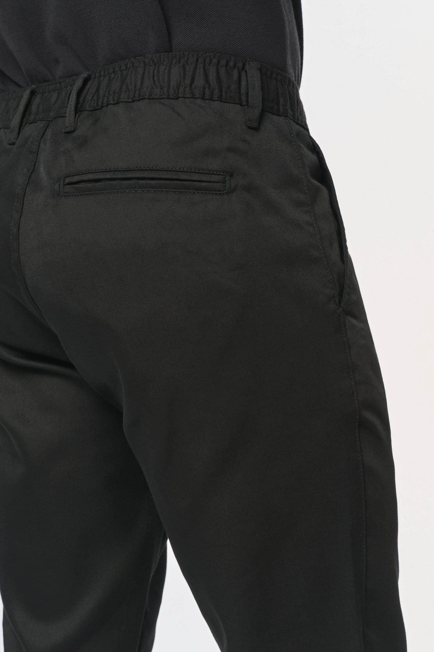 Pantalon Day To Day homme en situation