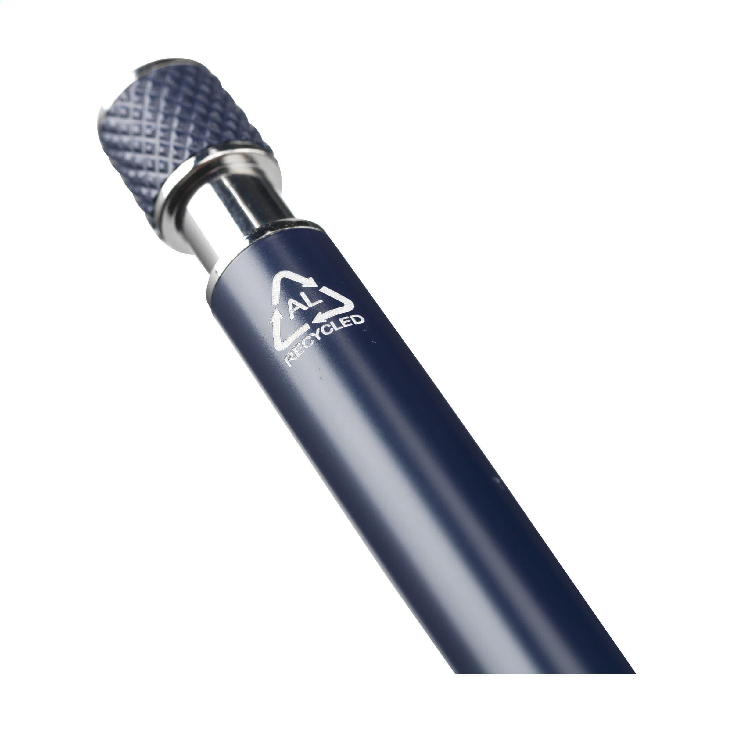 Stylo Grip It RCS alu recyclé en situation