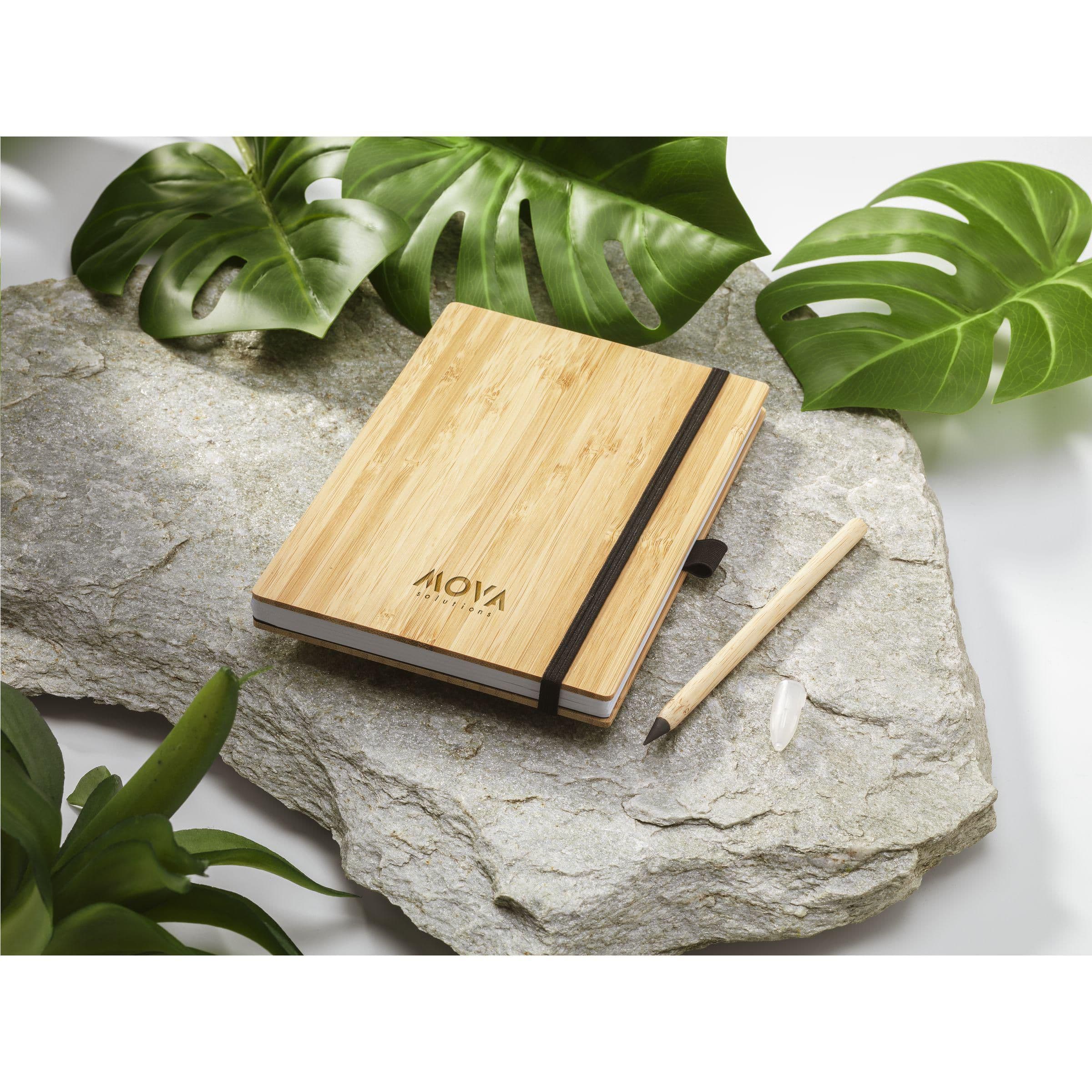 Carnet de notes BambooPlus A5 - stylo sans encre en situation