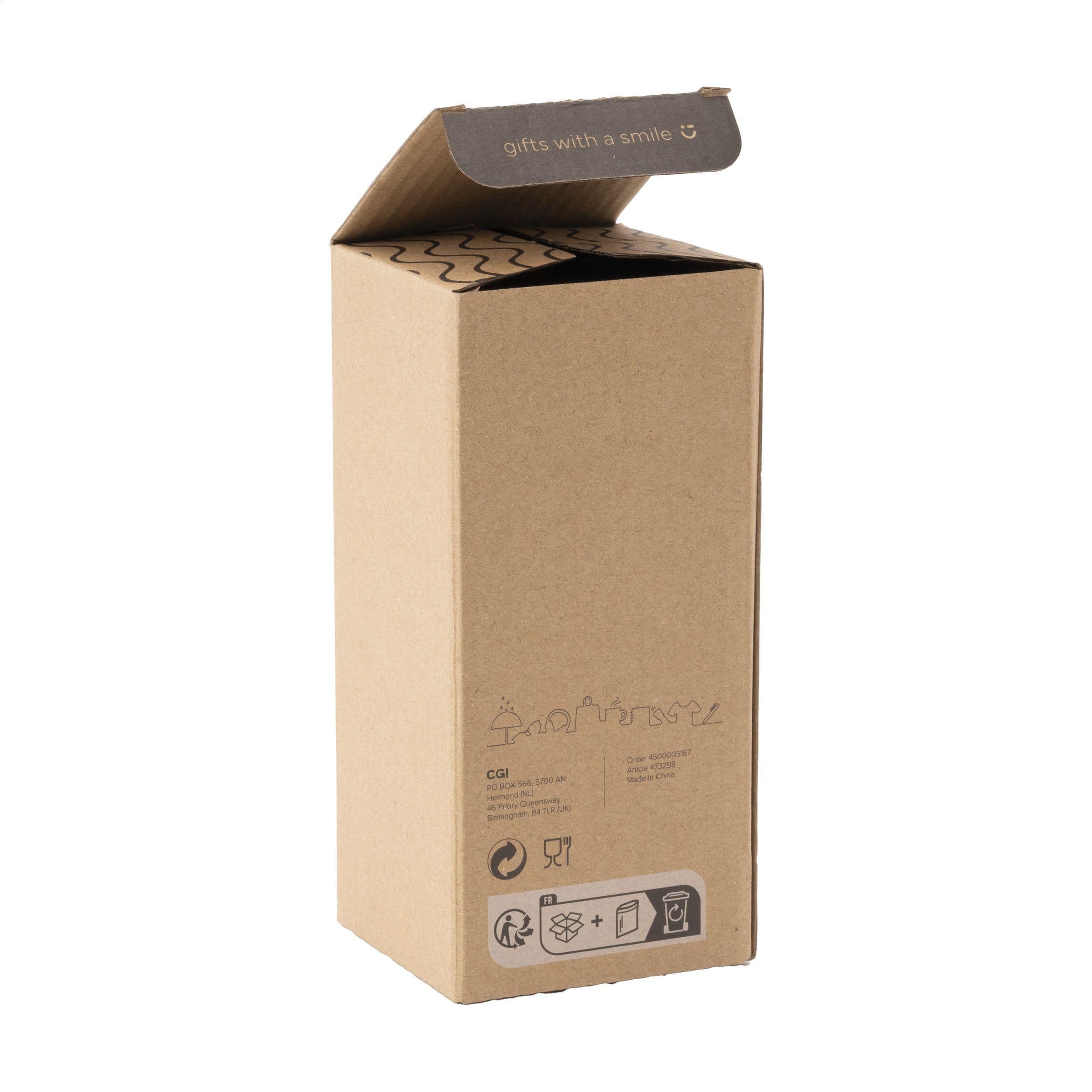 Gobelet acier RCS recyclé Geometric 280 ml en situation