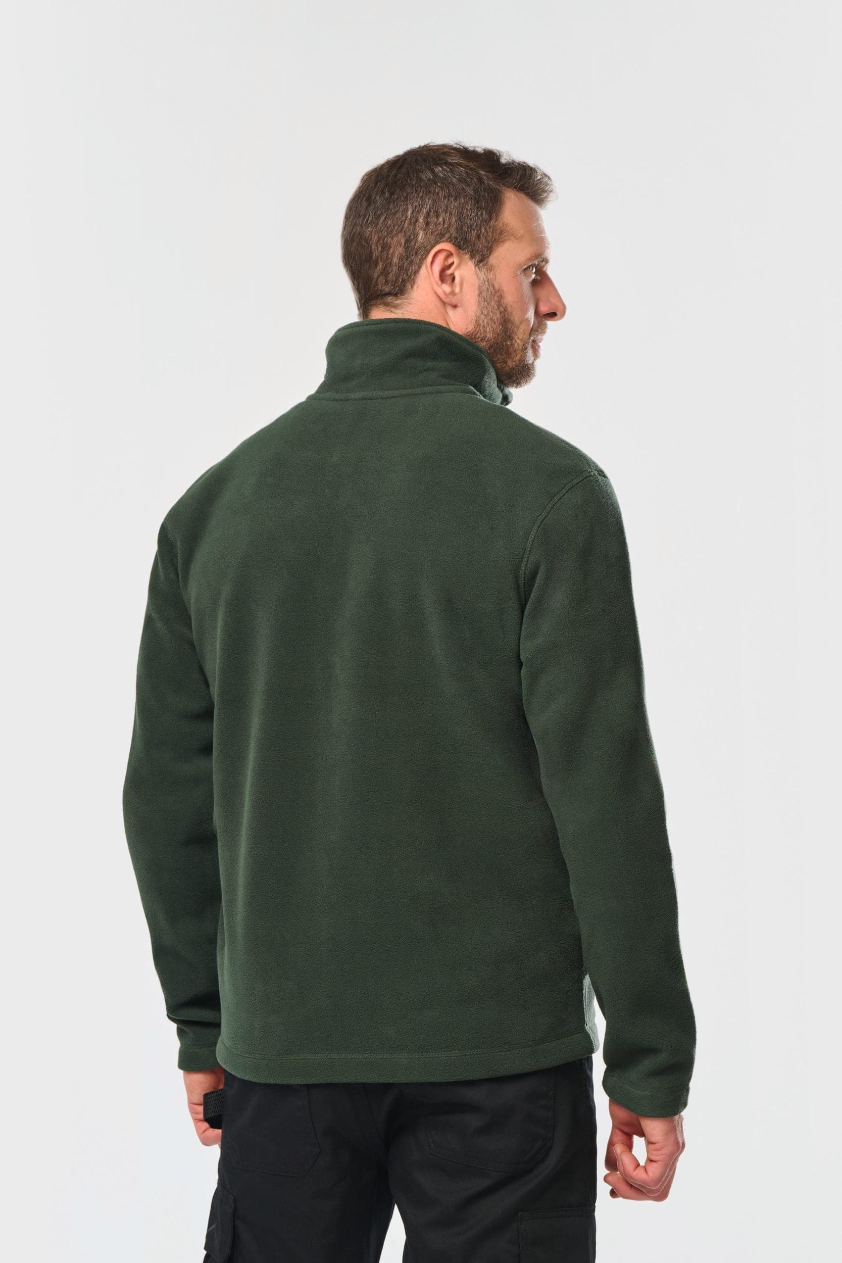 Veste micropolaire zippée homme en situation