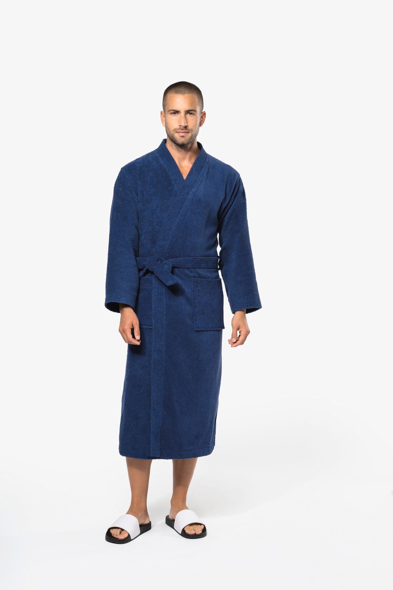 Peignoir col kimono en situation