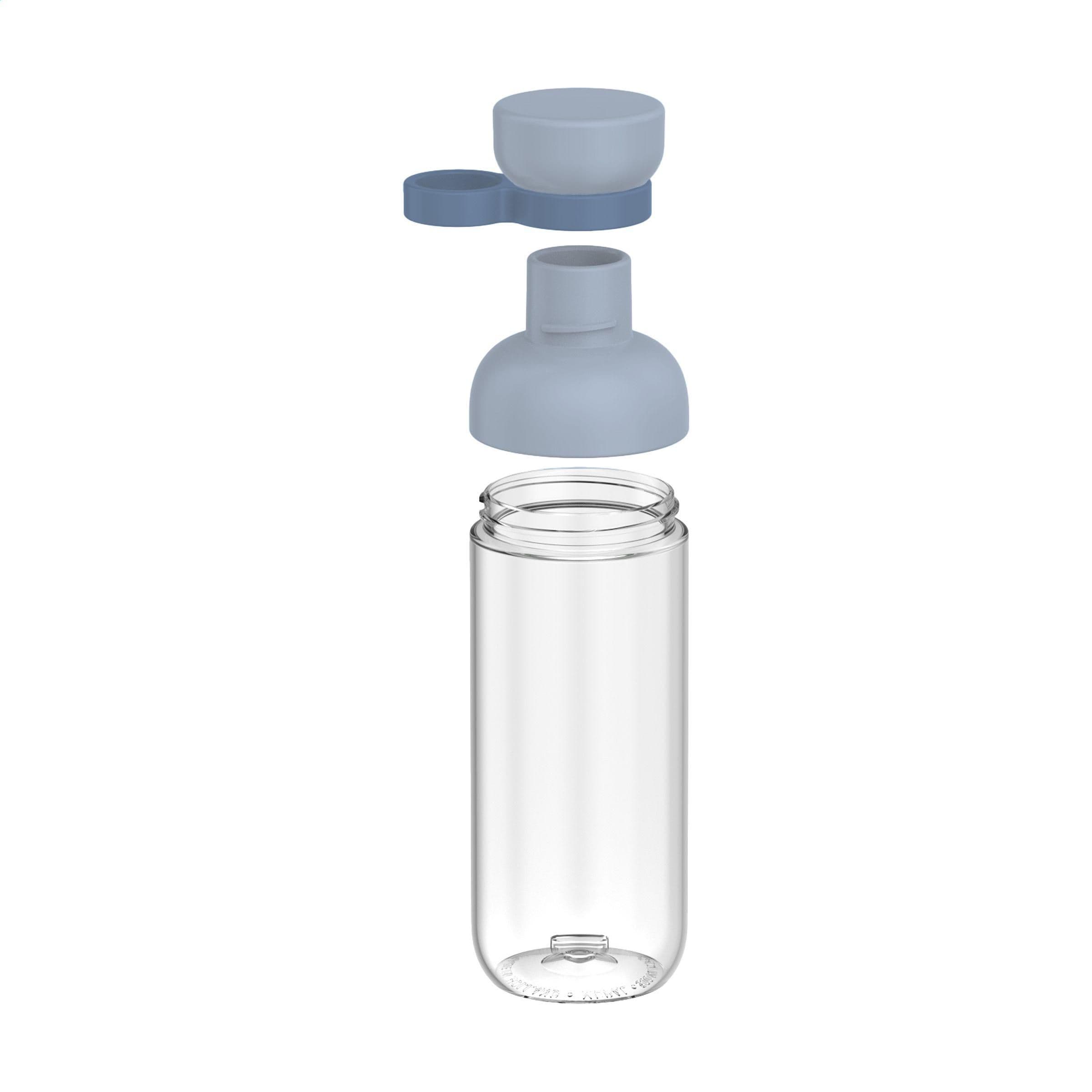 Bouteille d'eau Mepal Vita 700 ml en situation