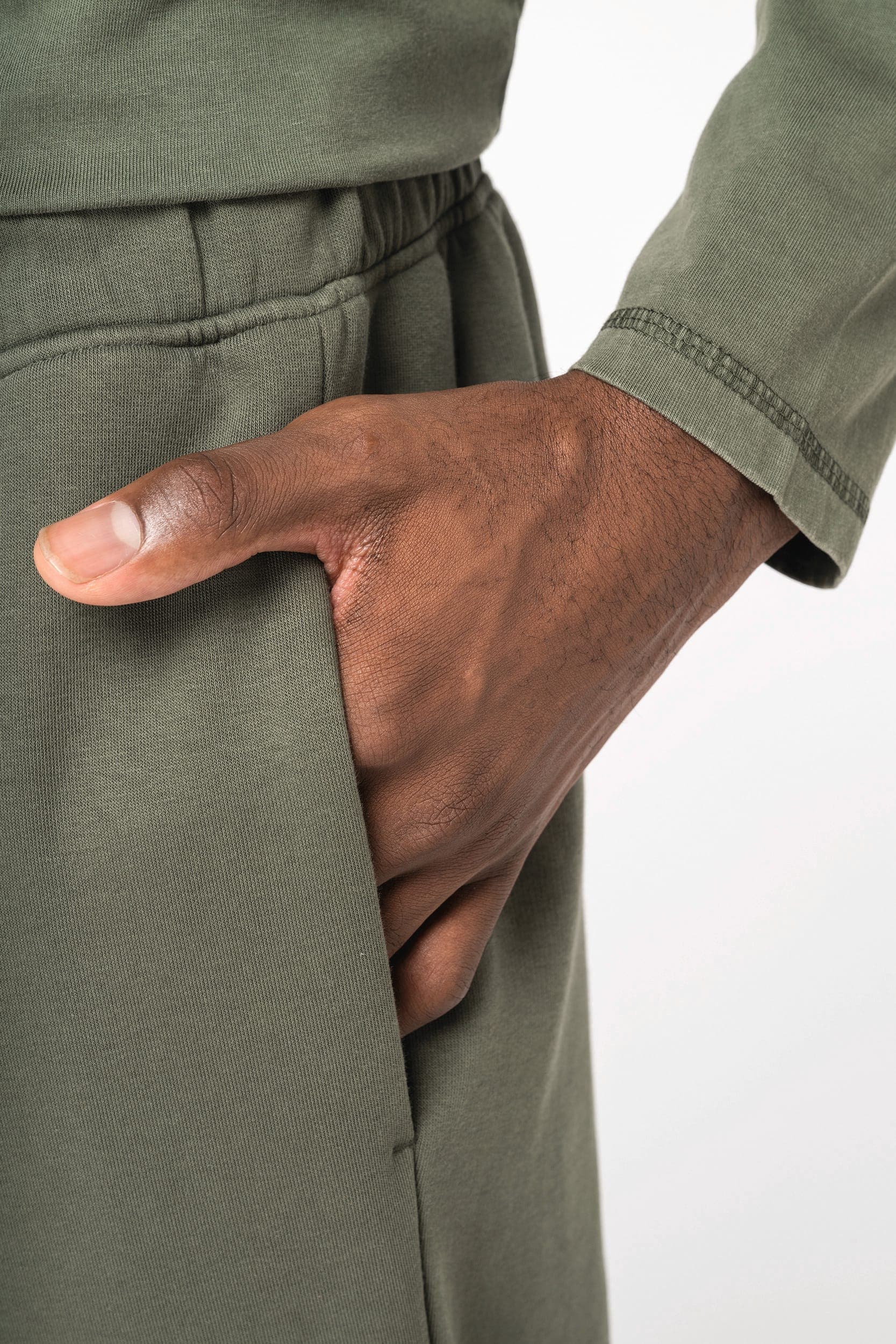 Pantalon de jogging écoresponsable ample unisexe en situation