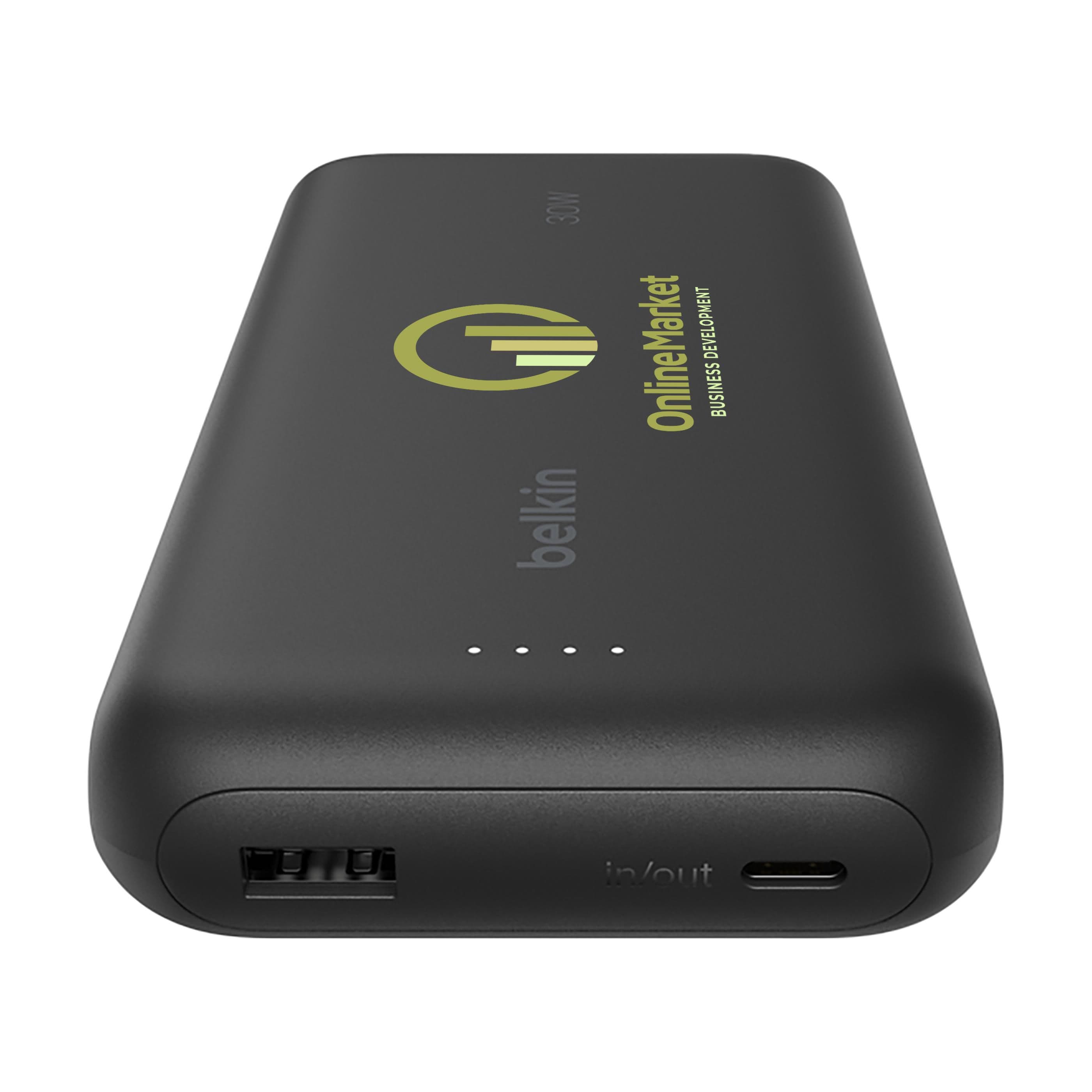 Banque d'énergie Belkin BoostCharge 20K câble intégré en situation