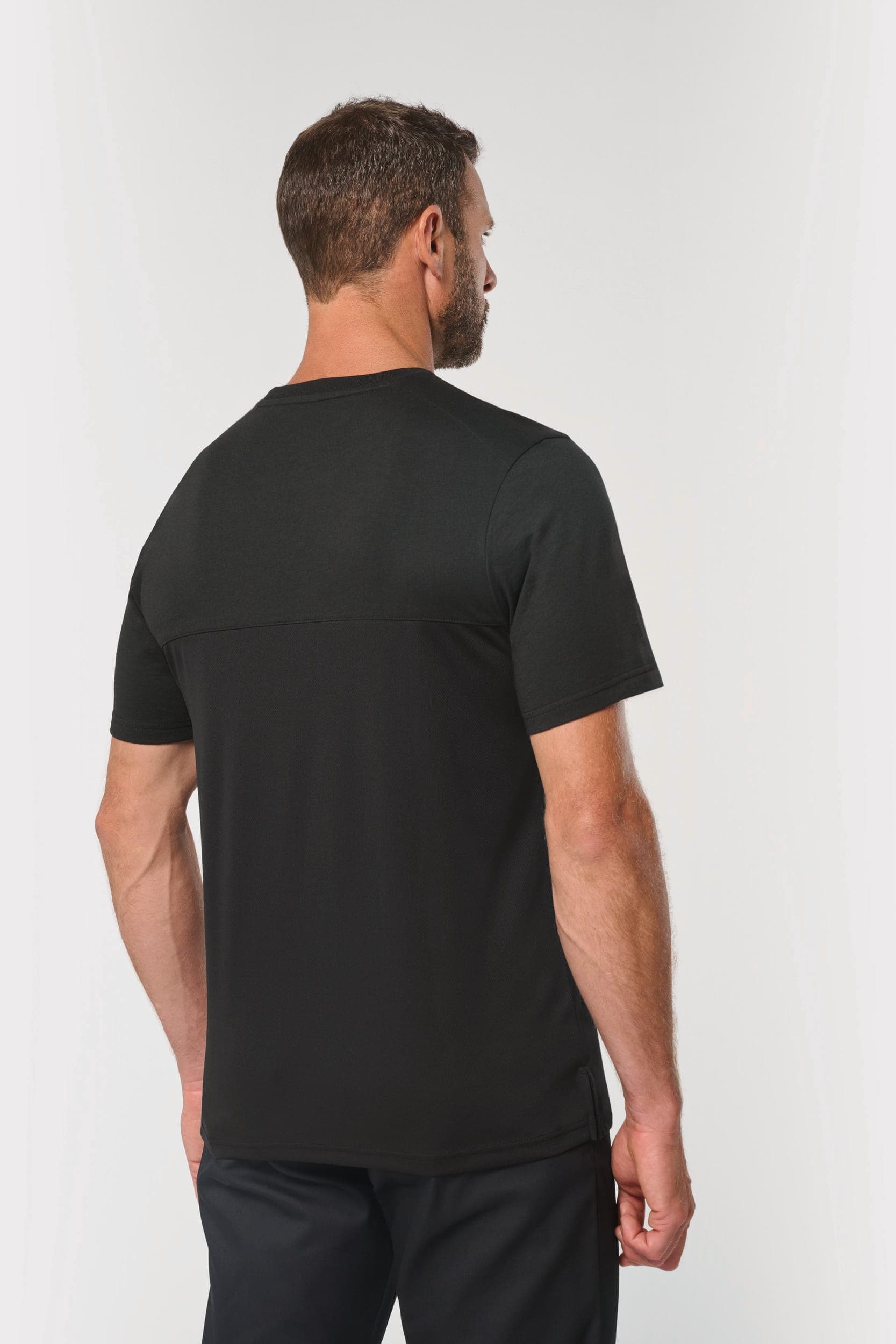 T-shirt de cuisine respirant unisexe en situation