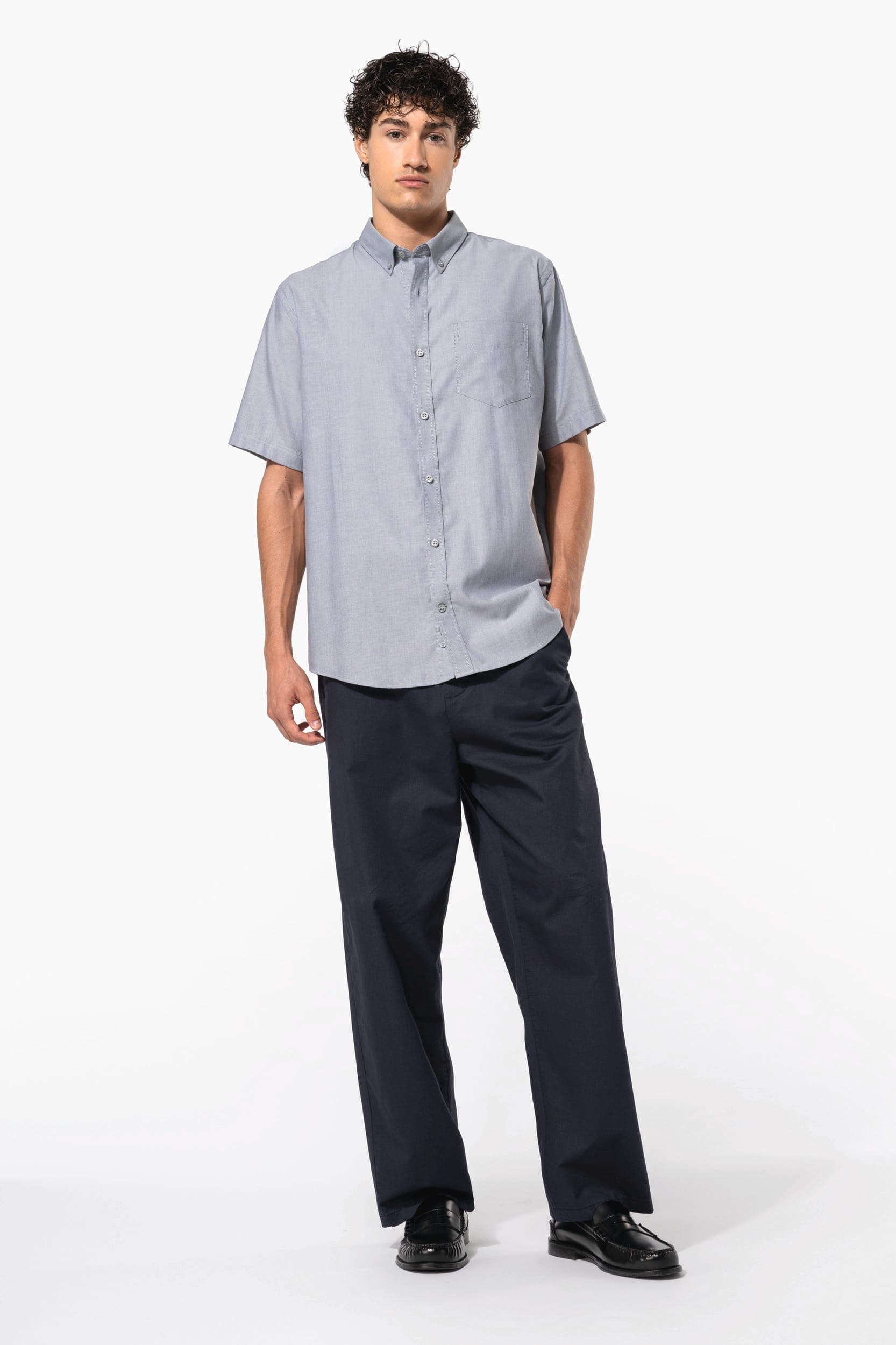 Chemise Oxford manches courtes en situation