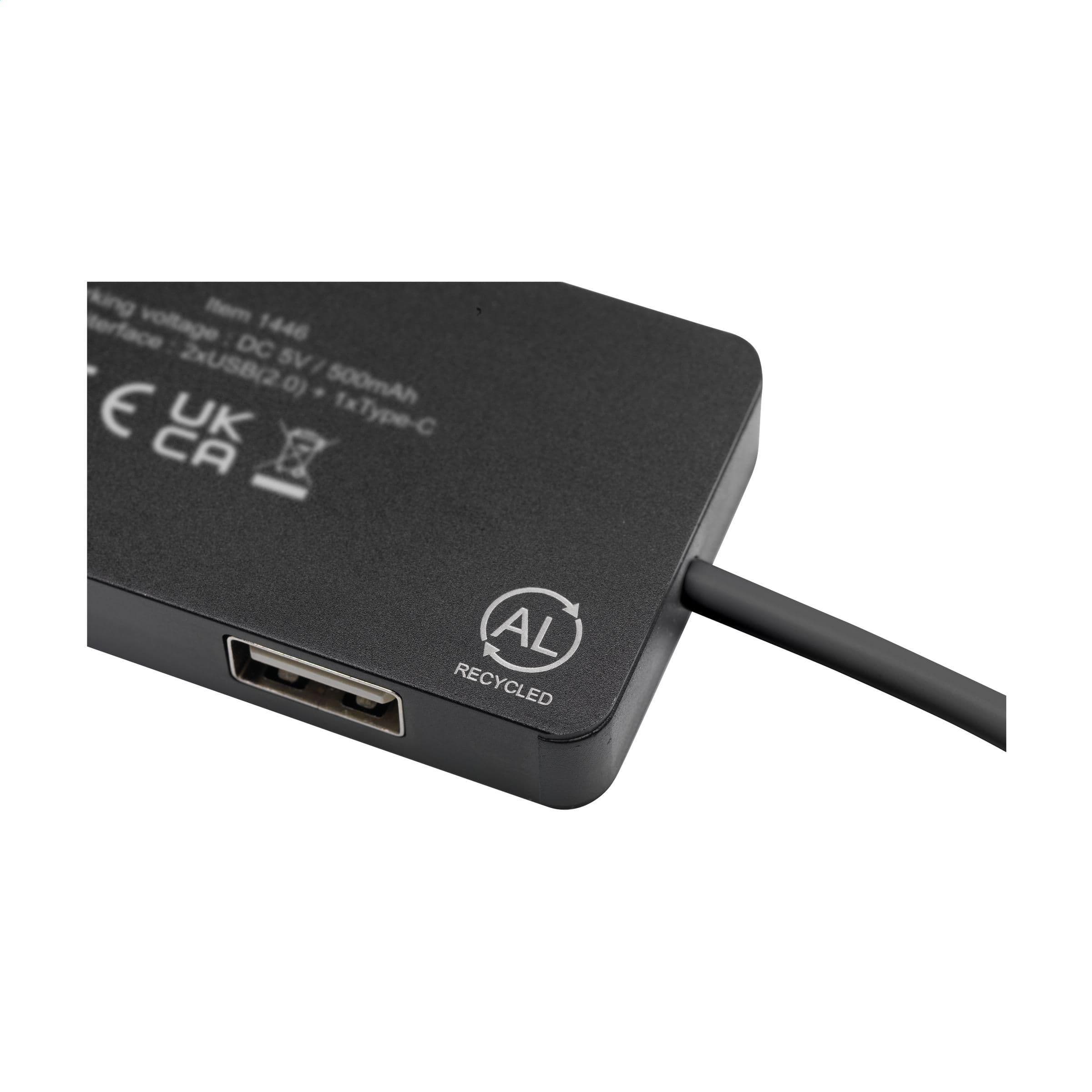 Hub USB Tecco GRS aluminium recyclé en situation
