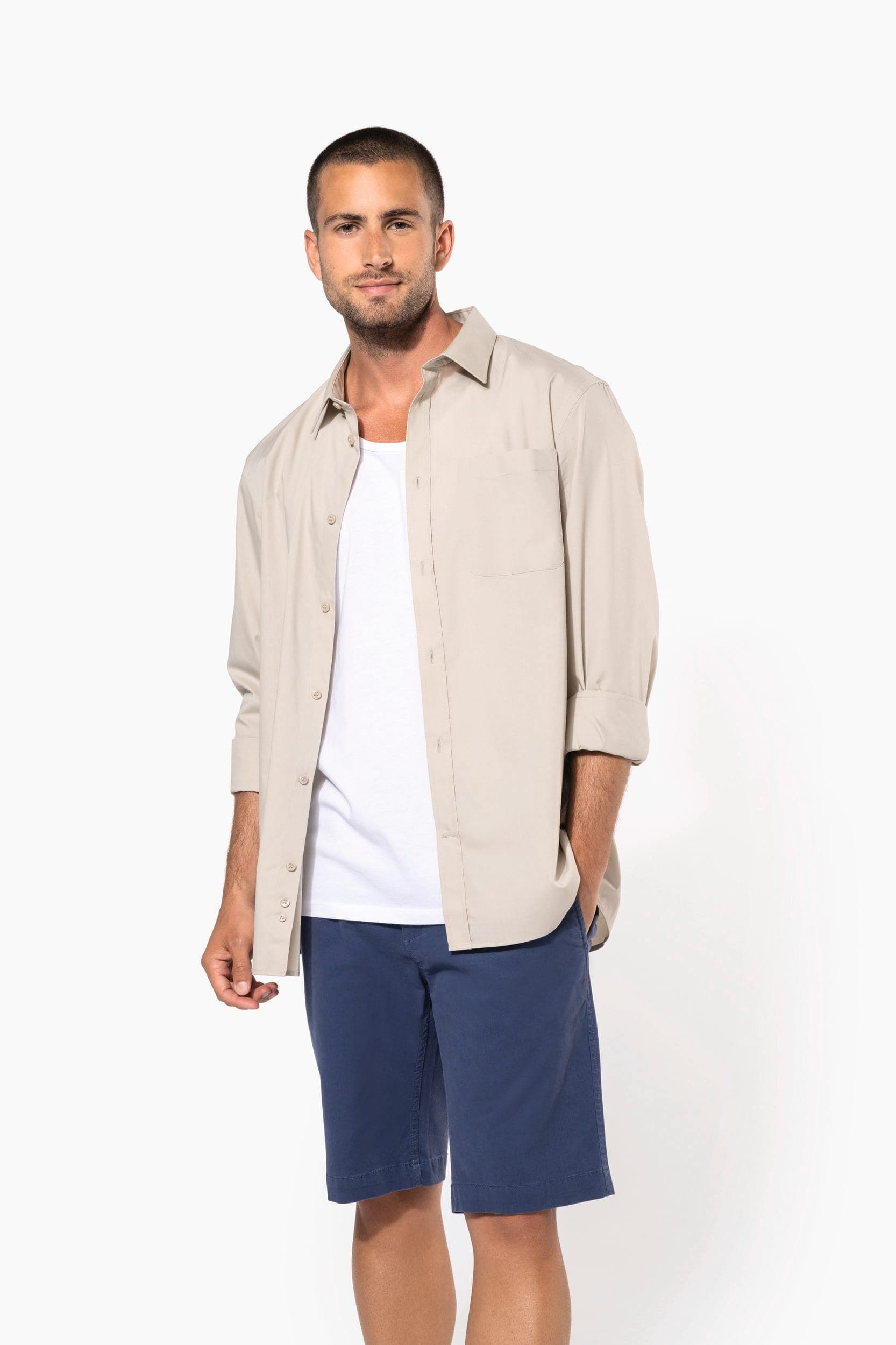 Bermuda chino homme en situation