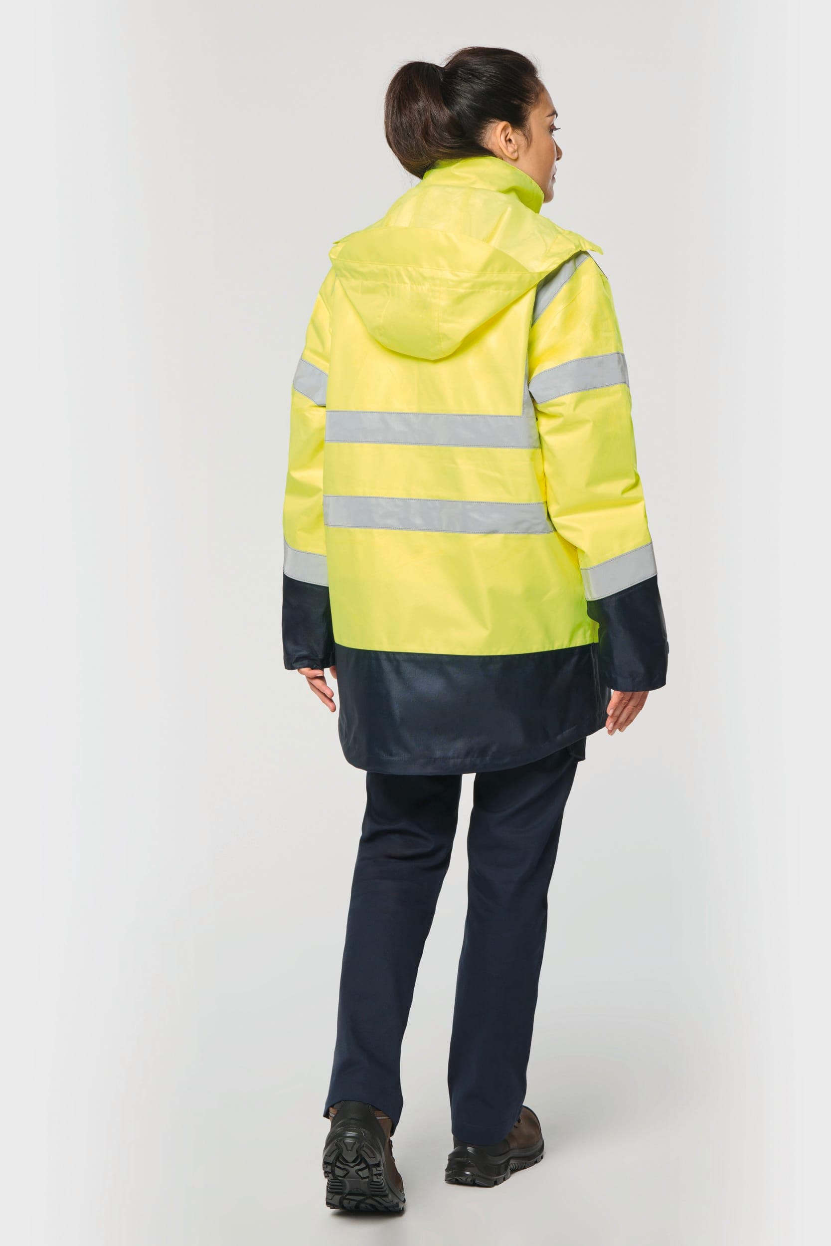 Parka de sécurité recyclée 4 en 1 unisexe en situation
