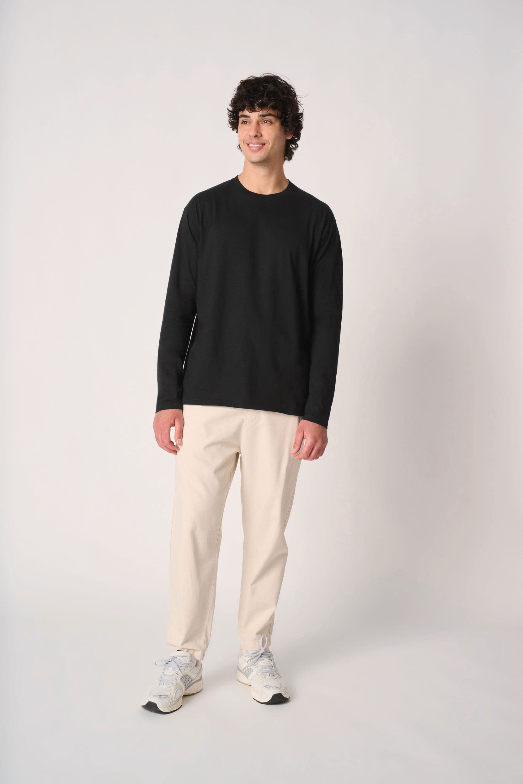 T-shirt LSL unisexe iDeal190 en situation