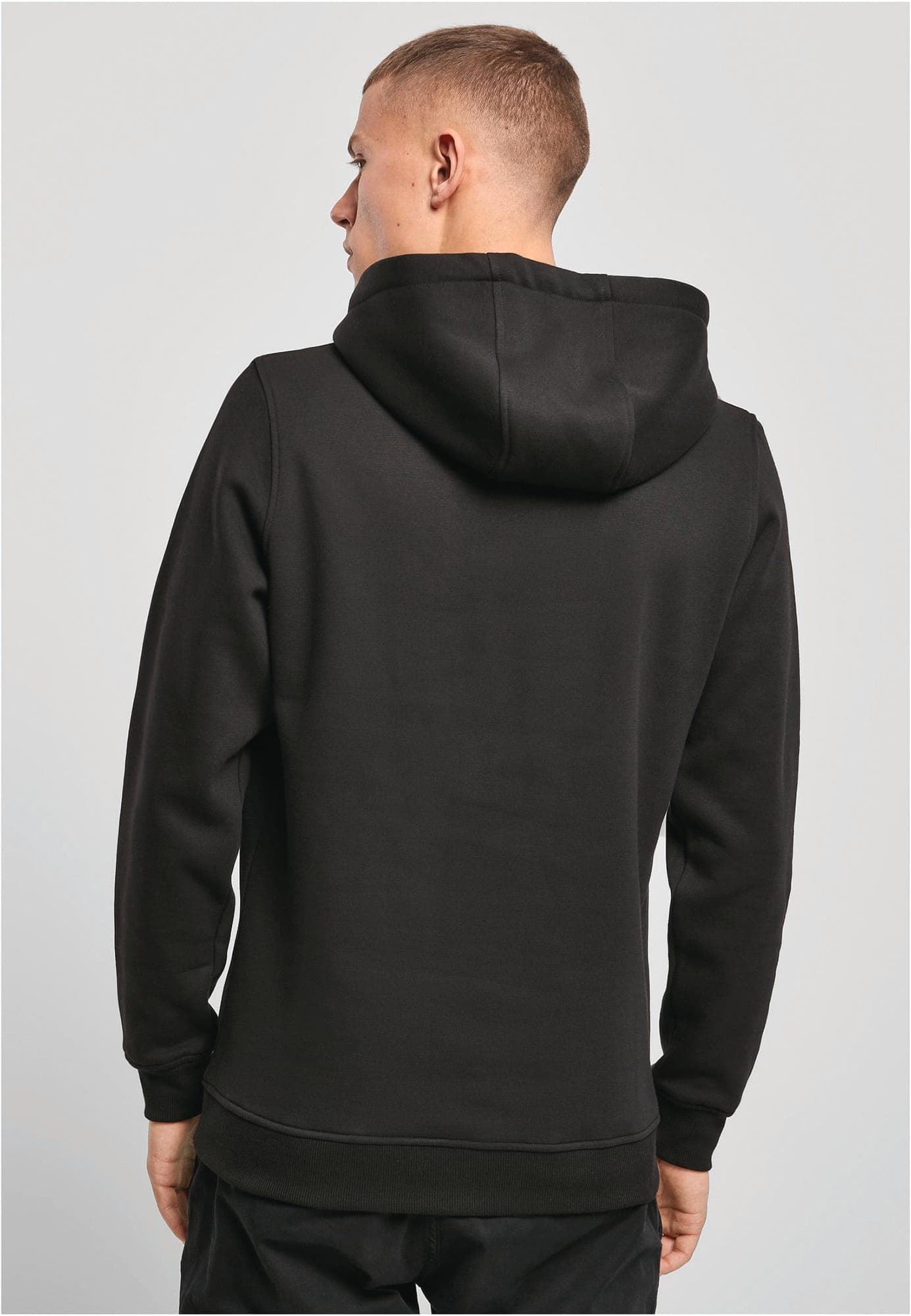 Sweat à capuche lourd en situation