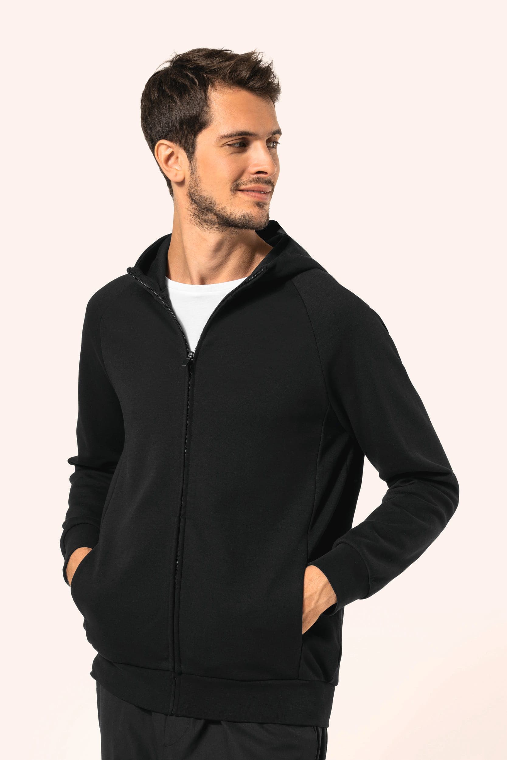 Veste zippée à capuche homme en situation