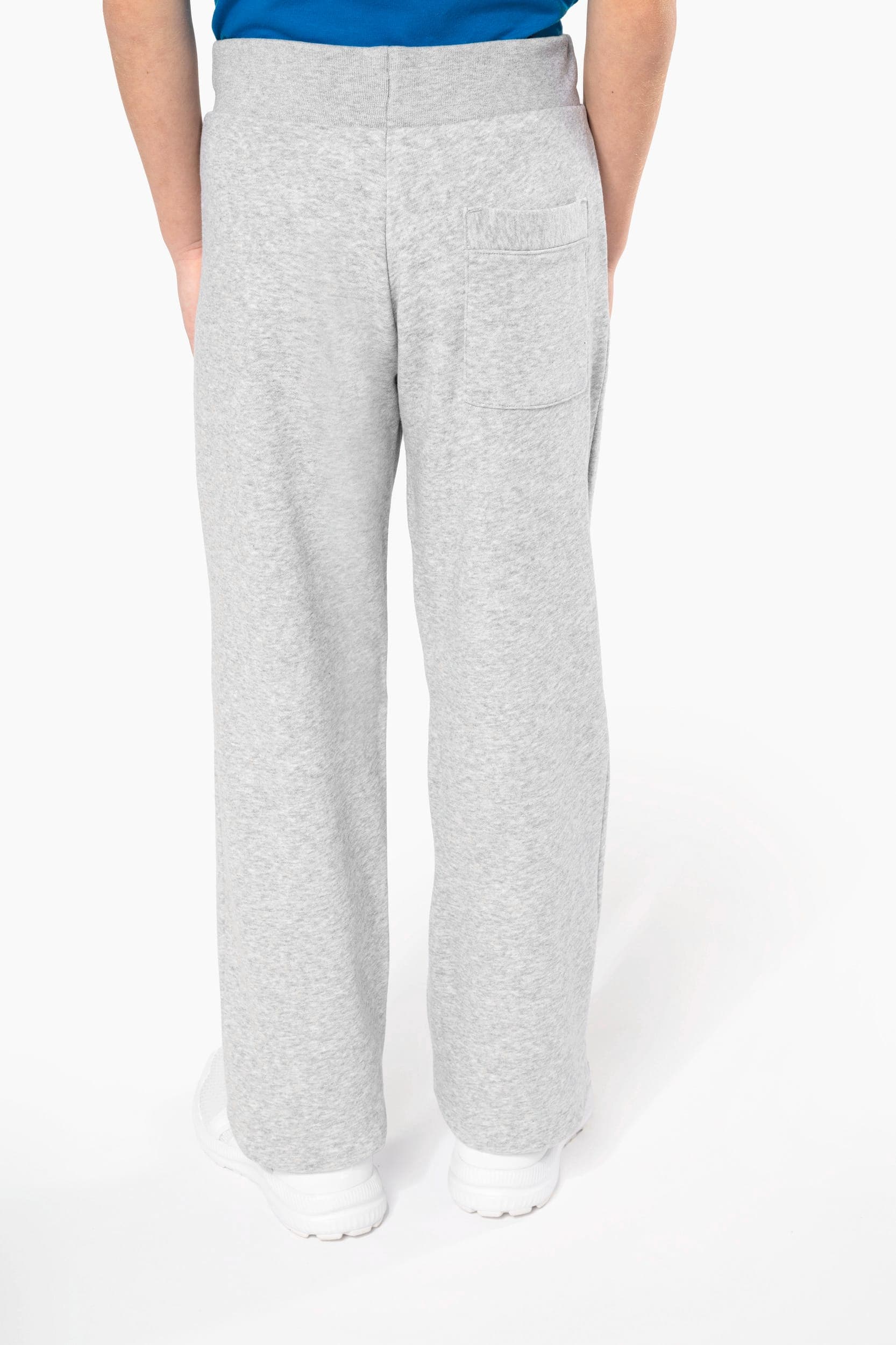 Pantalon jogging enfant en situation