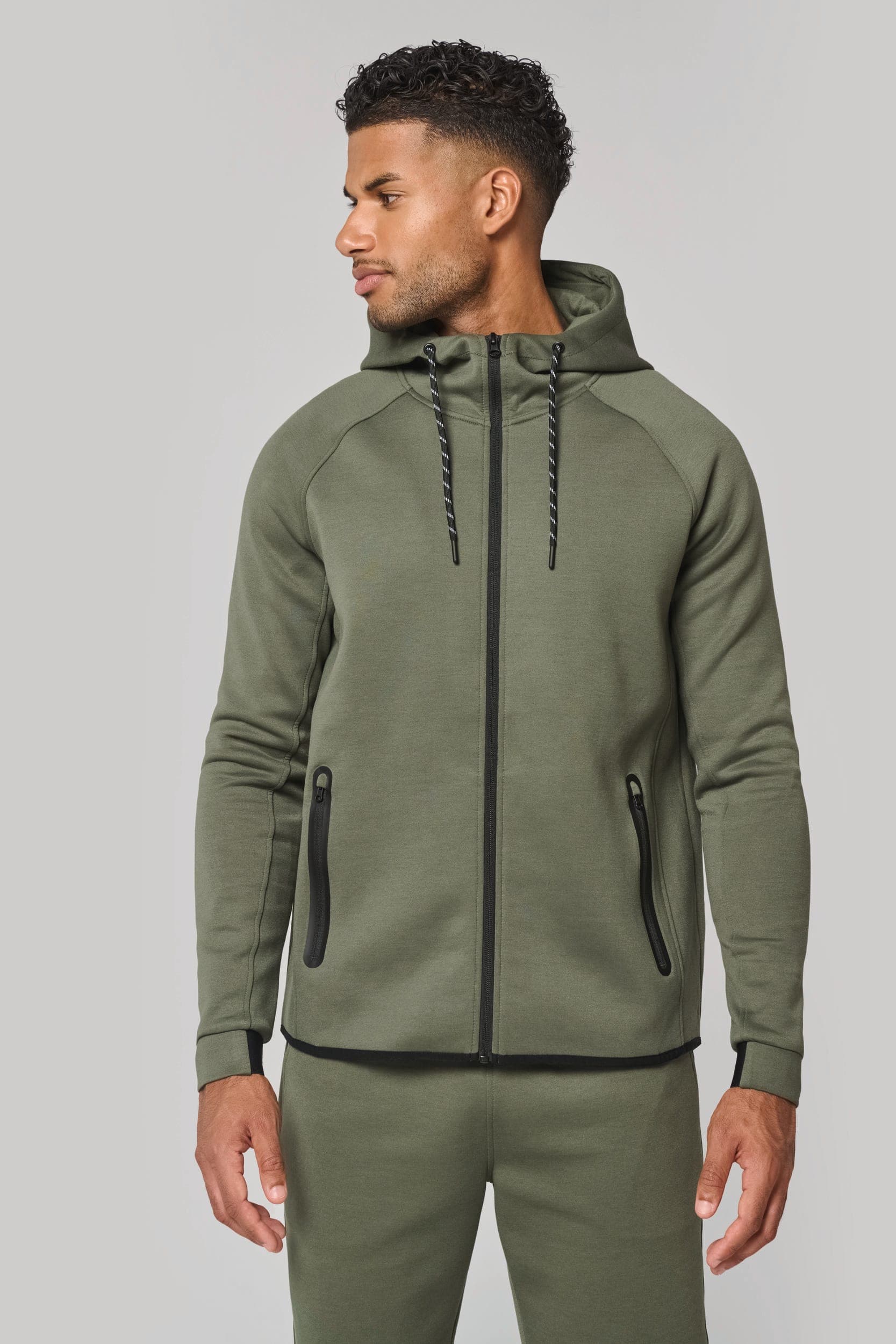 Veste à capuche performance