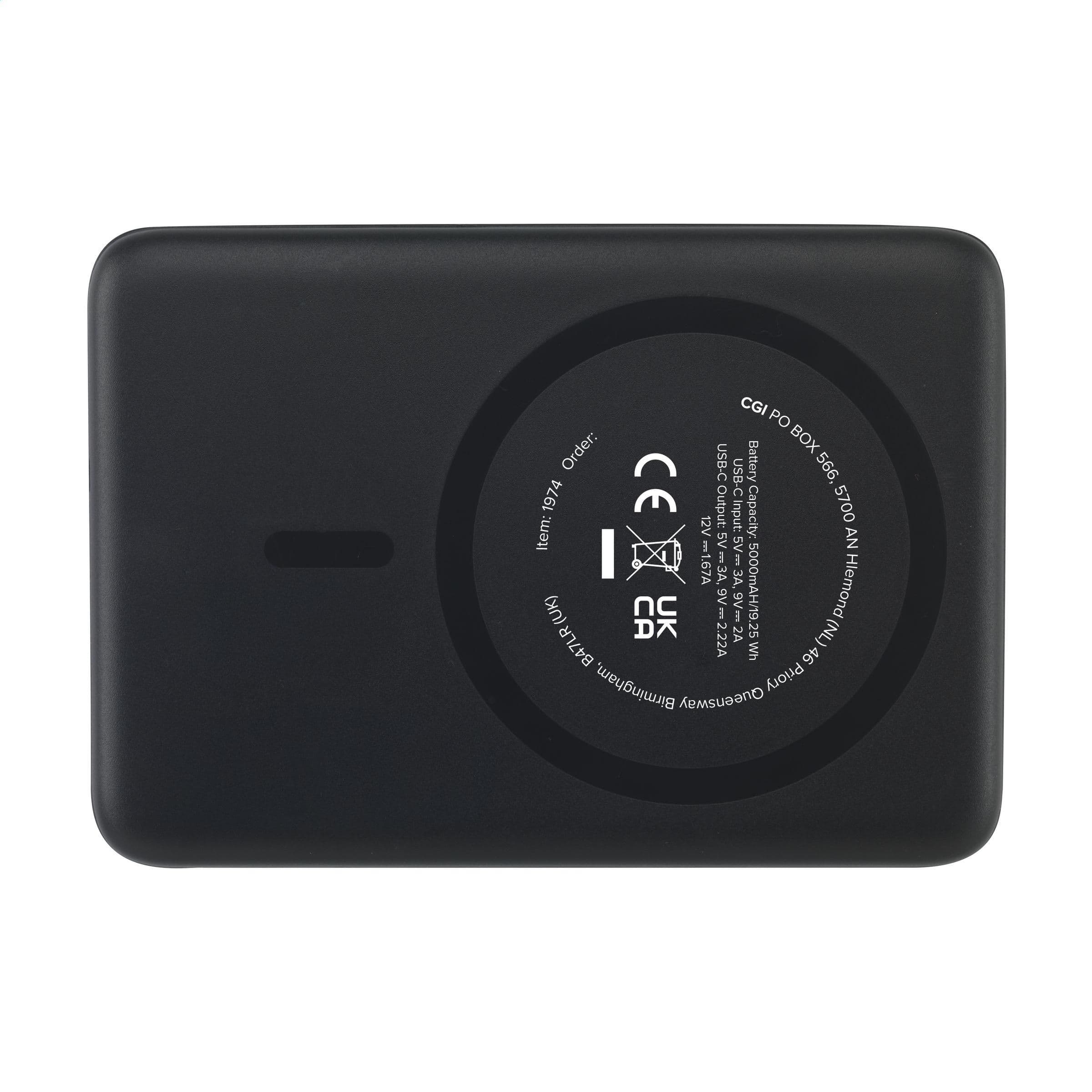 Optima powerbank magnétique GRS 5000mAh en situation