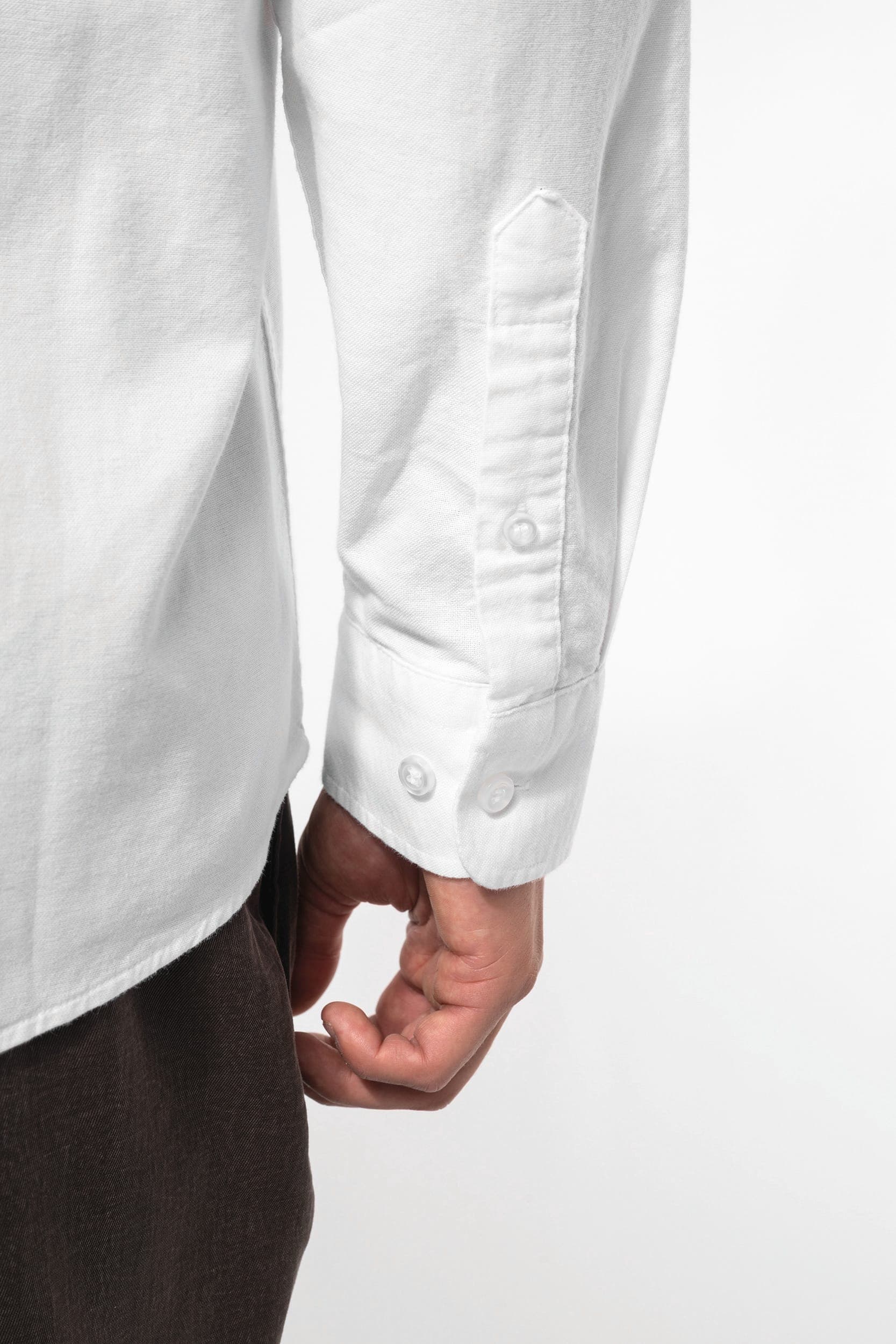 Chemise Oxford lavée manches longues en situation