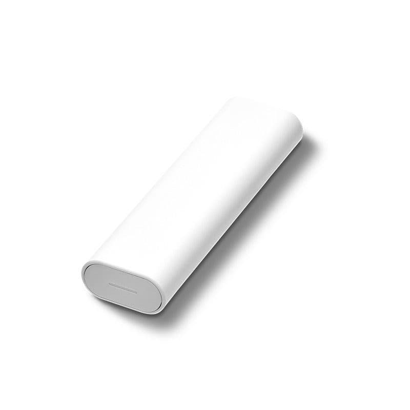 BOÎTIER D'ADAPTATEURS ET CÂBLE DE DONNÉES USB-C en situation