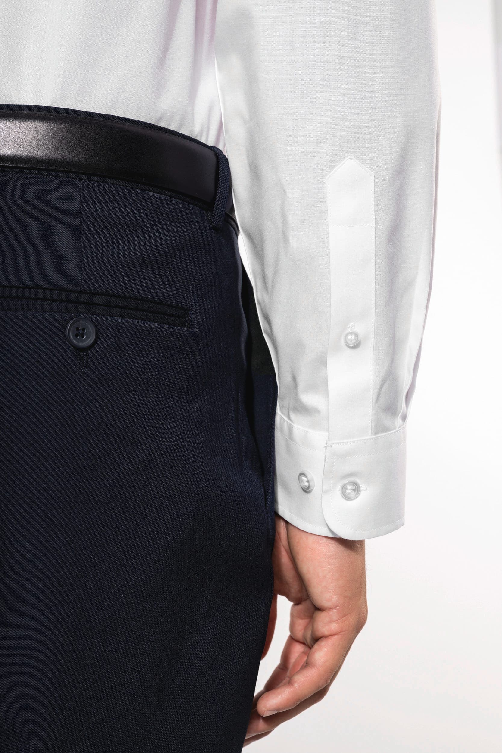 Chemise col mao manches longues en situation