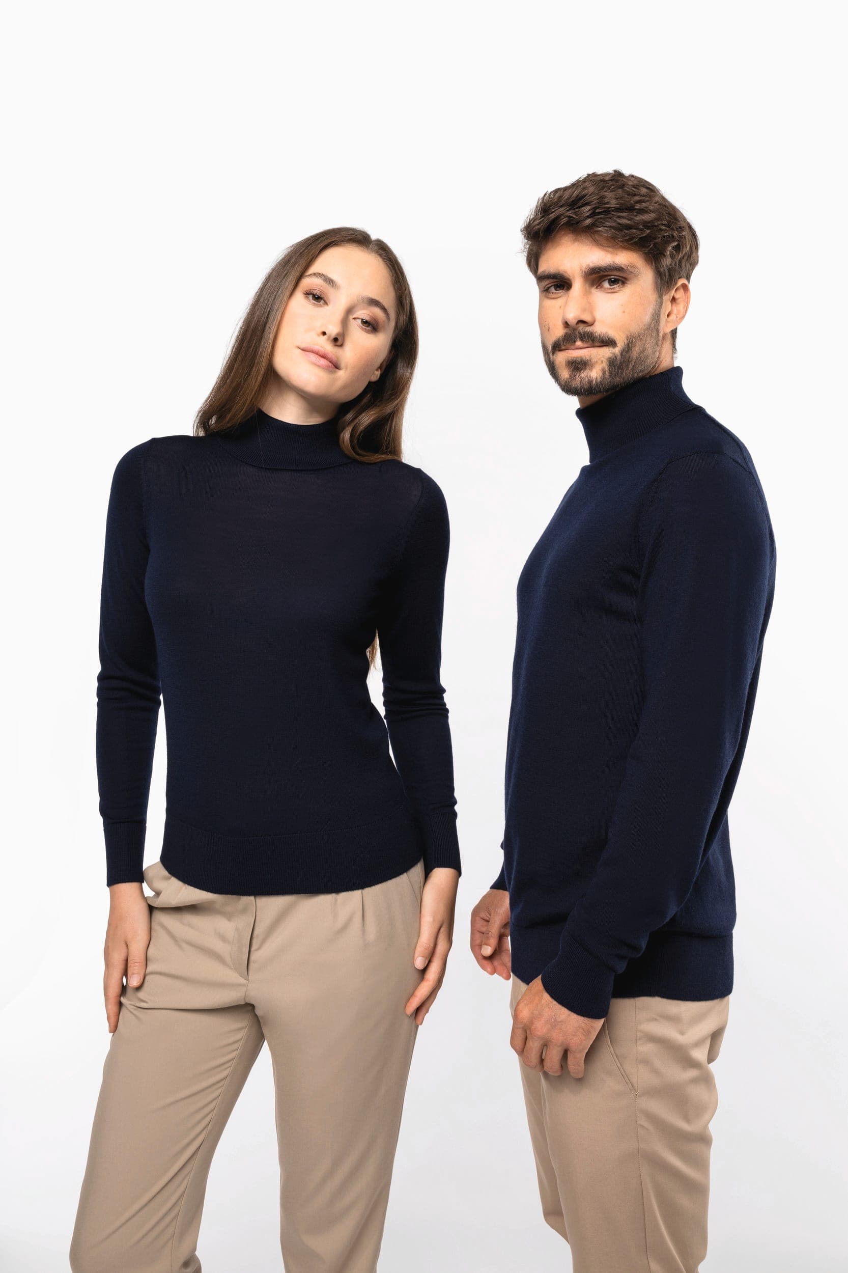 Pull Mérinos col roulé homme en situation