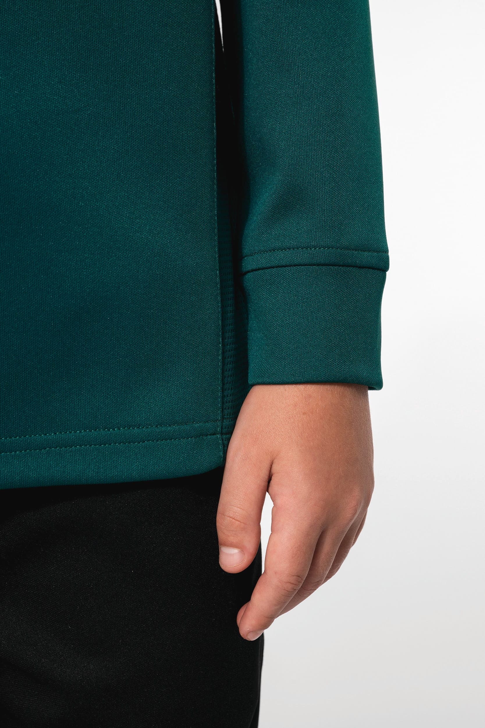 Sweat d'entrainement 1/4 zip enfant en situation