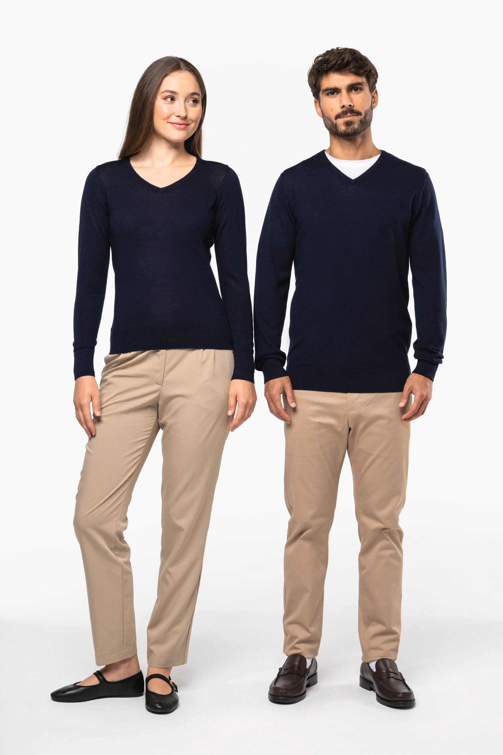 Pull Mérinos col V homme en situation