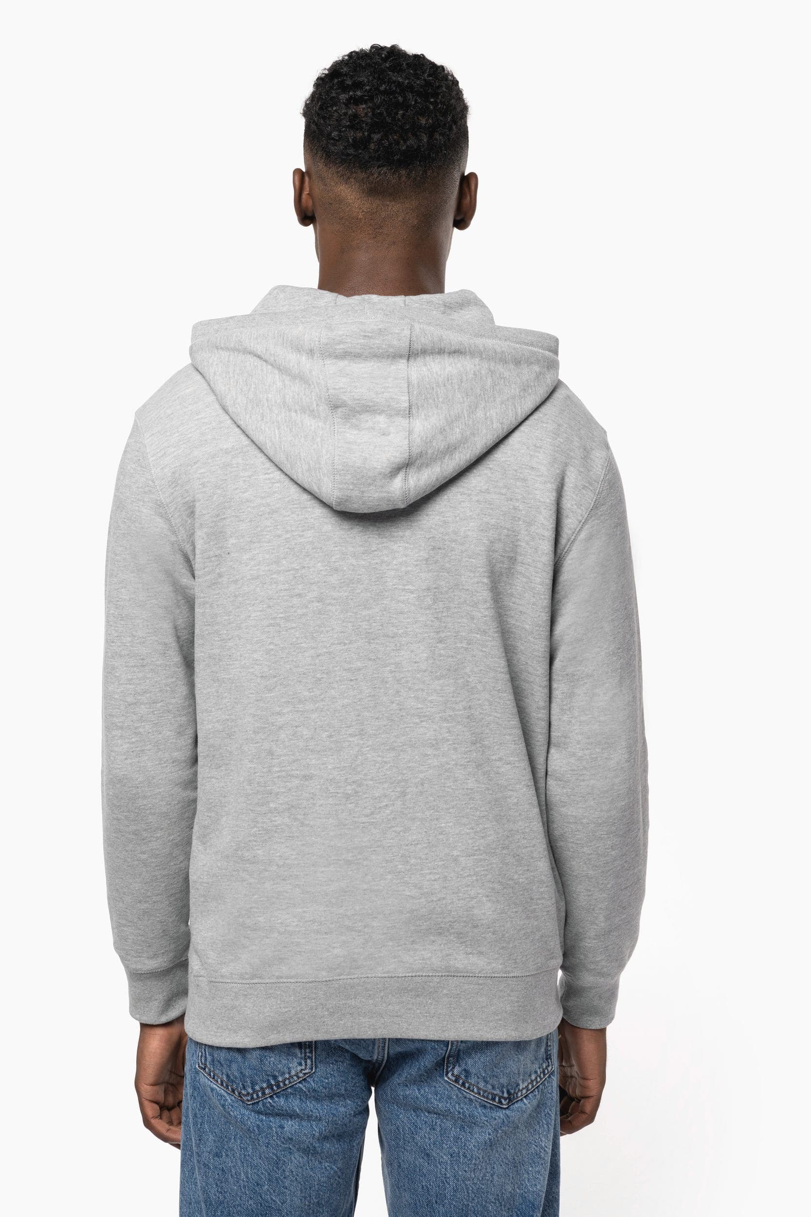Sweat-shirt french terry écoresponsable à capuche unisexe en situation