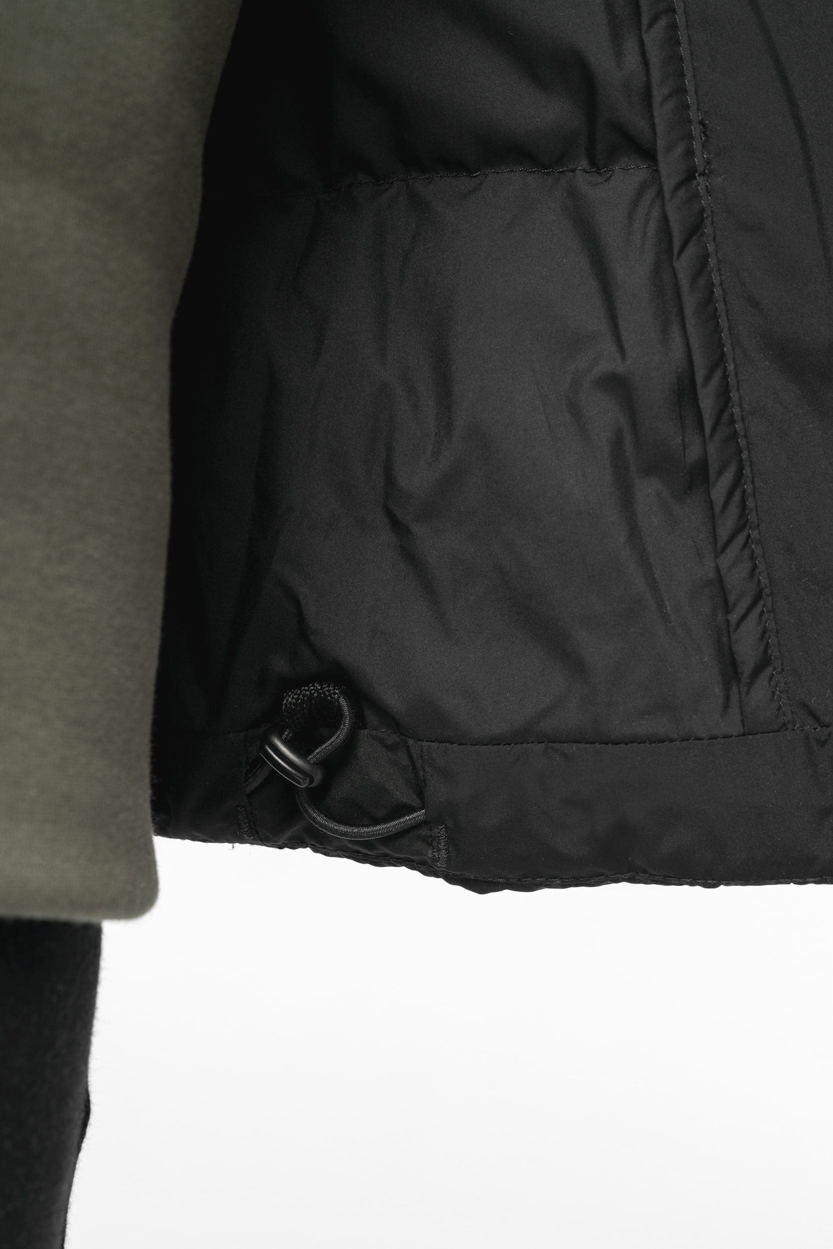 Bodywarmer écoresponsable matelassé femme en situation