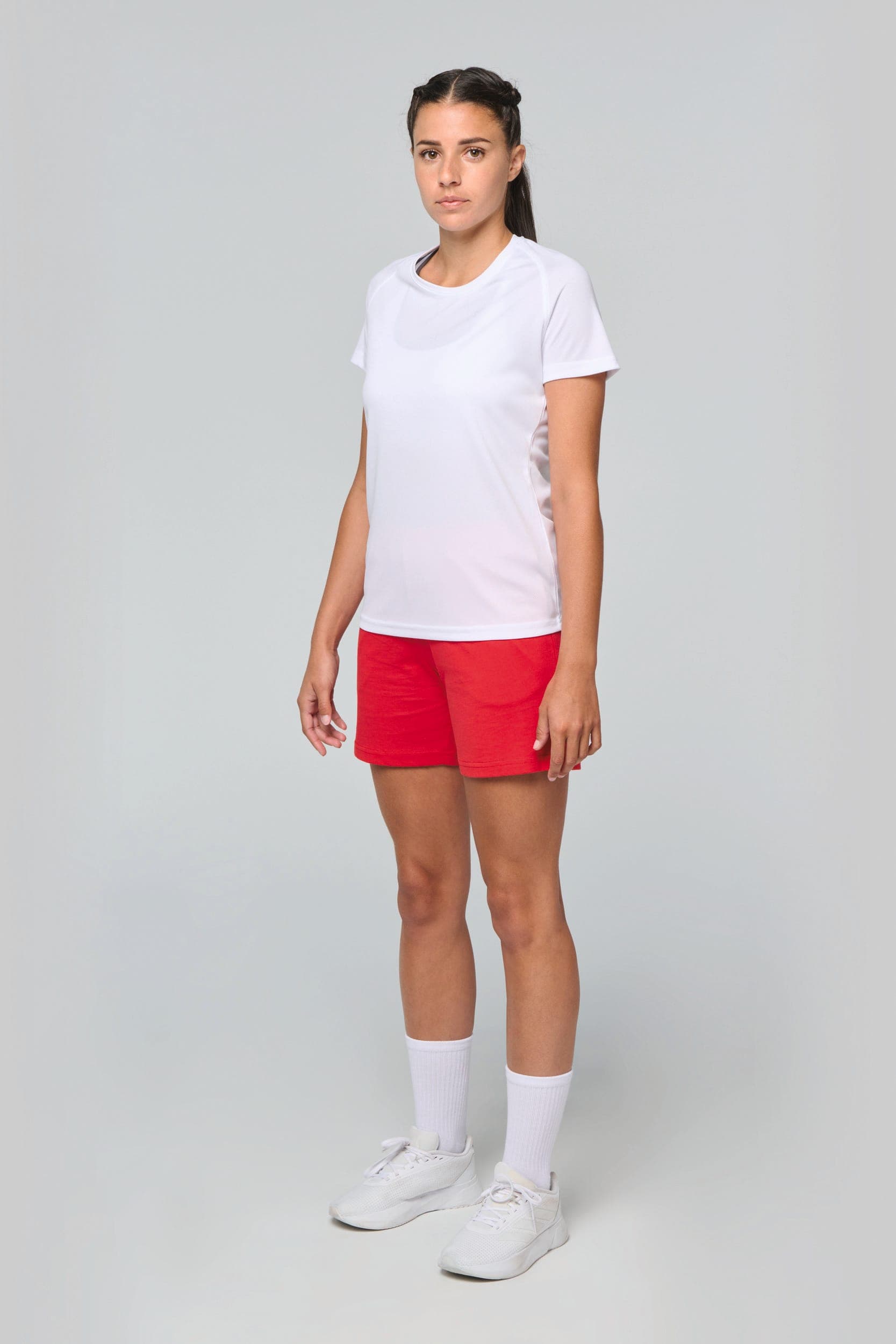 Short jersey sport femme en situation