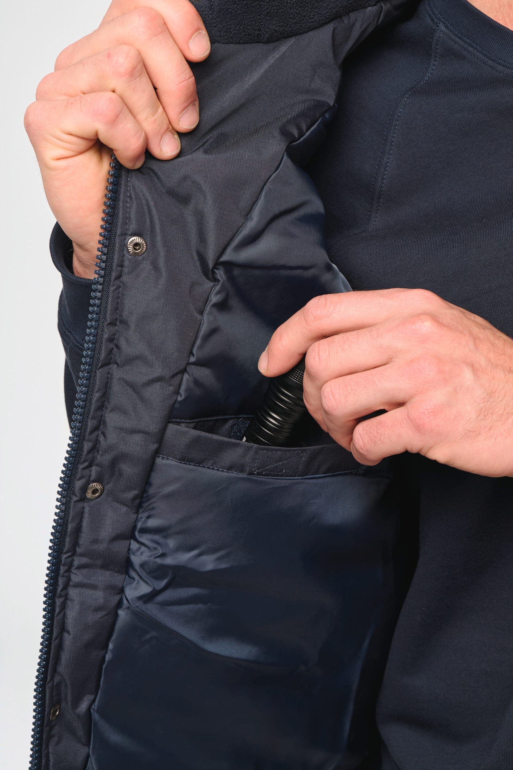 Parka workwear manches amovibles homme en situation