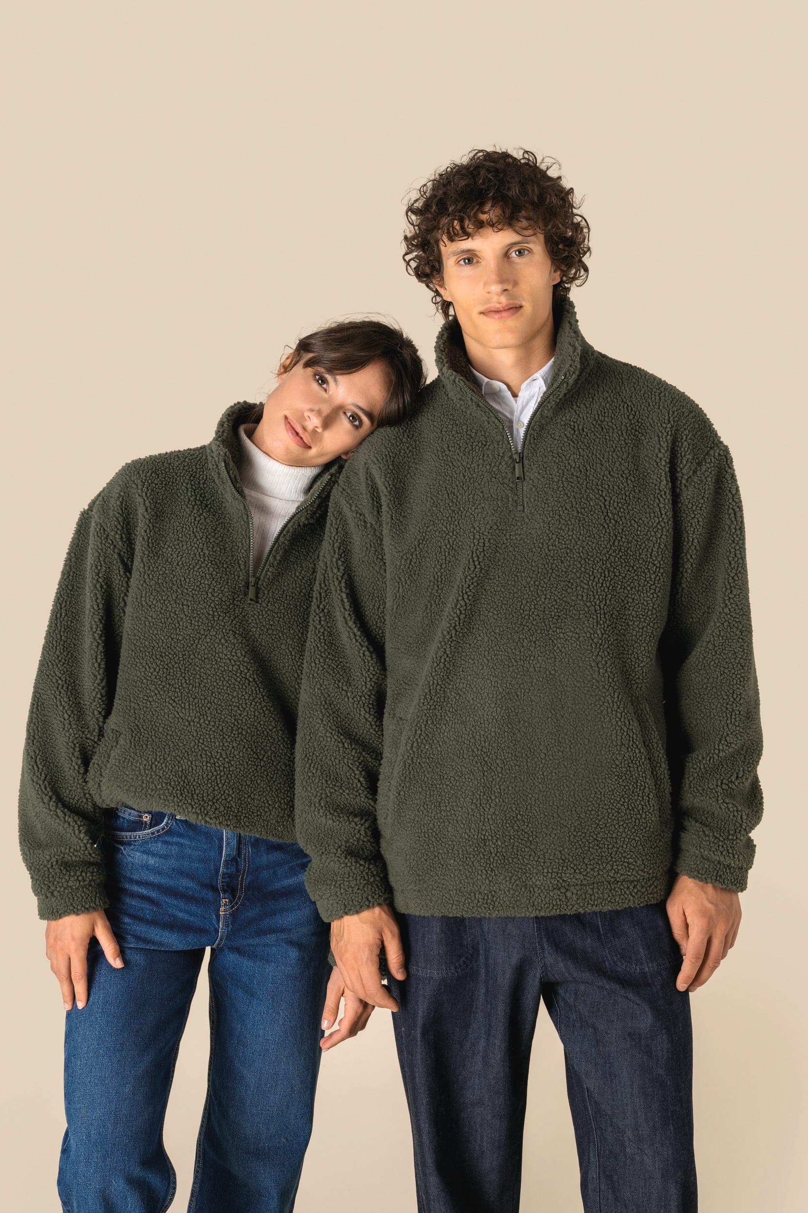 Sweat-shirt 1/4 zip à épaules tombantes en sherpa unisexe