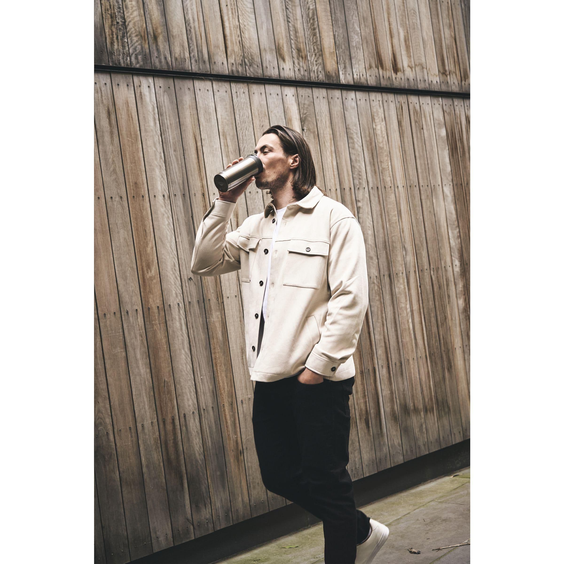Gobelet thermos Contigo® Huron 470 ml en situation