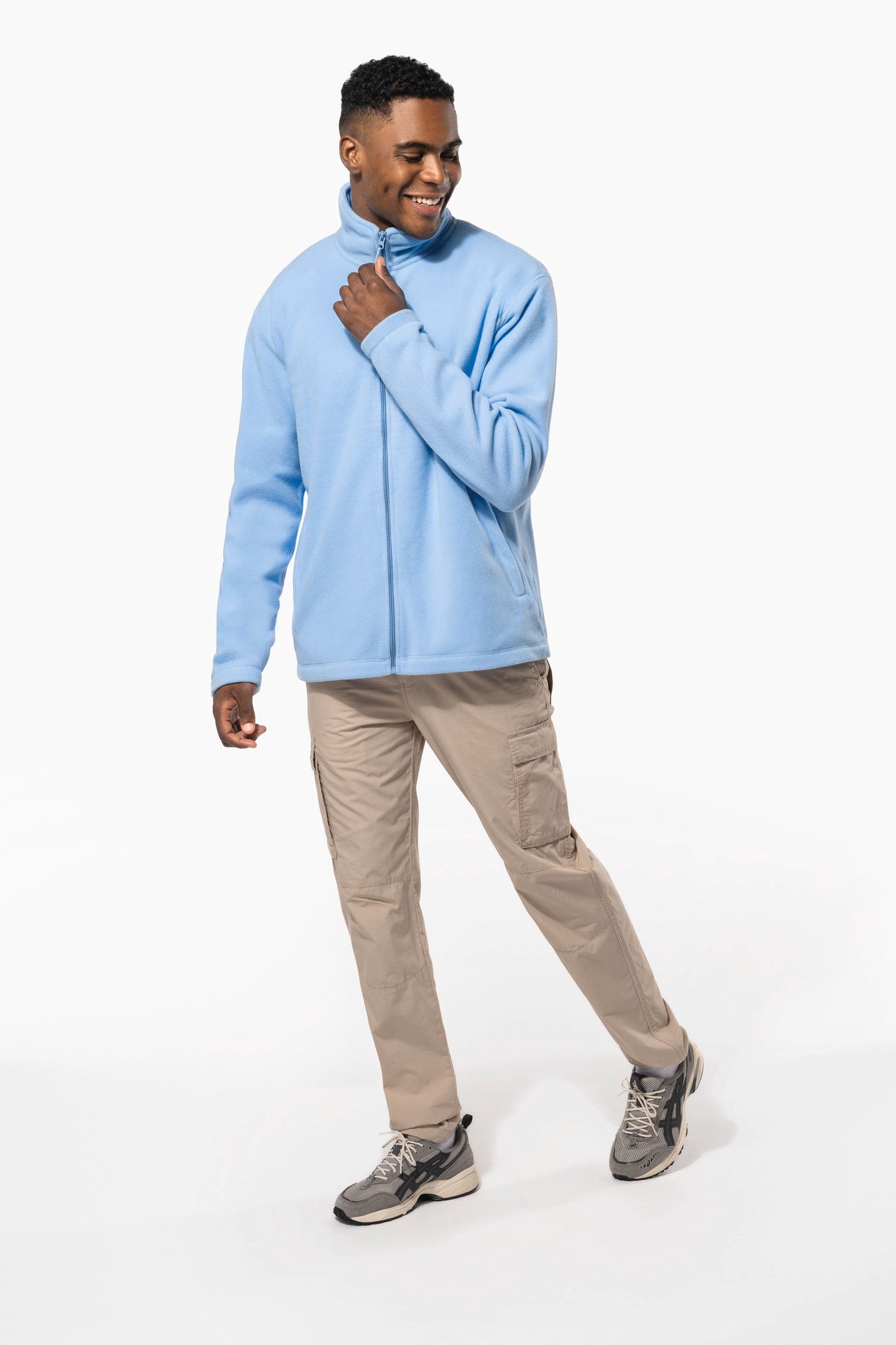 Veste micropolaire zippée homme en situation