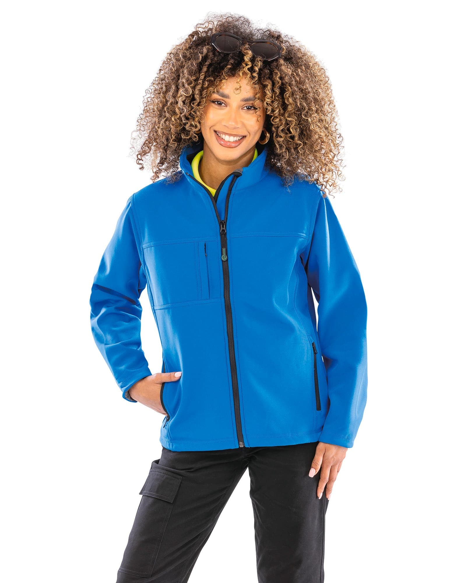 WOMENS CLASSIC SOFTSHELL JACKET en situation