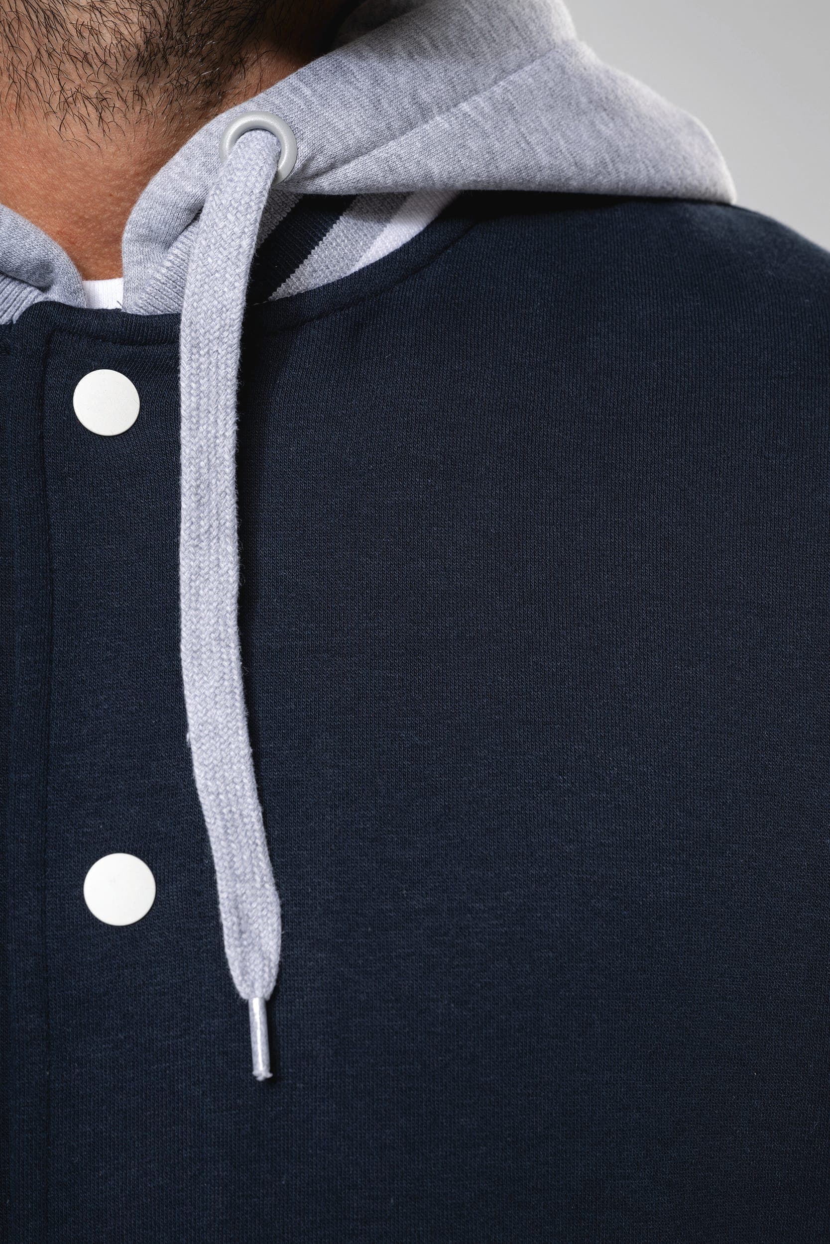 Blouson Teddy à capuche unisexe en situation