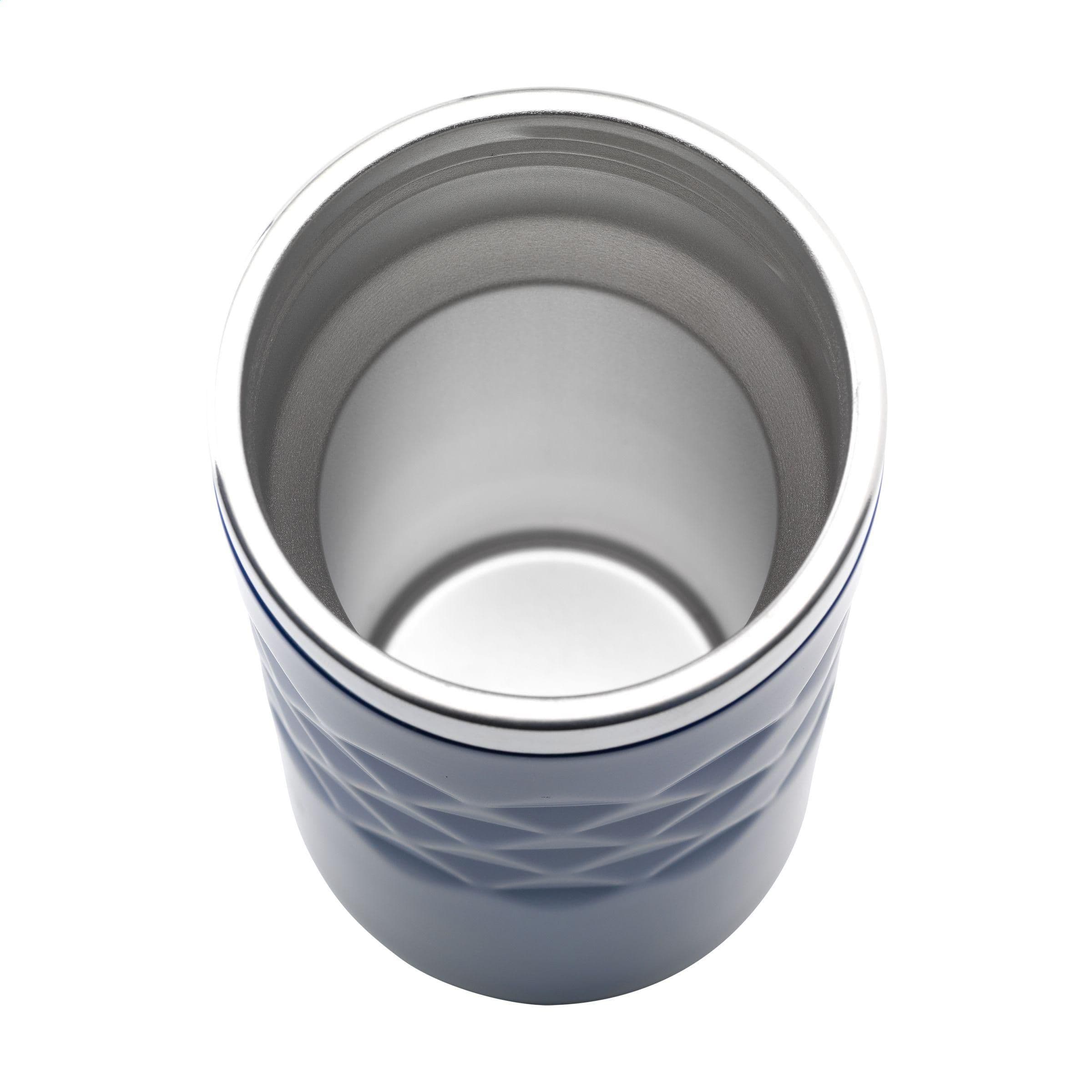 Gobelet acier RCS recyclé Geometric 280 ml en situation