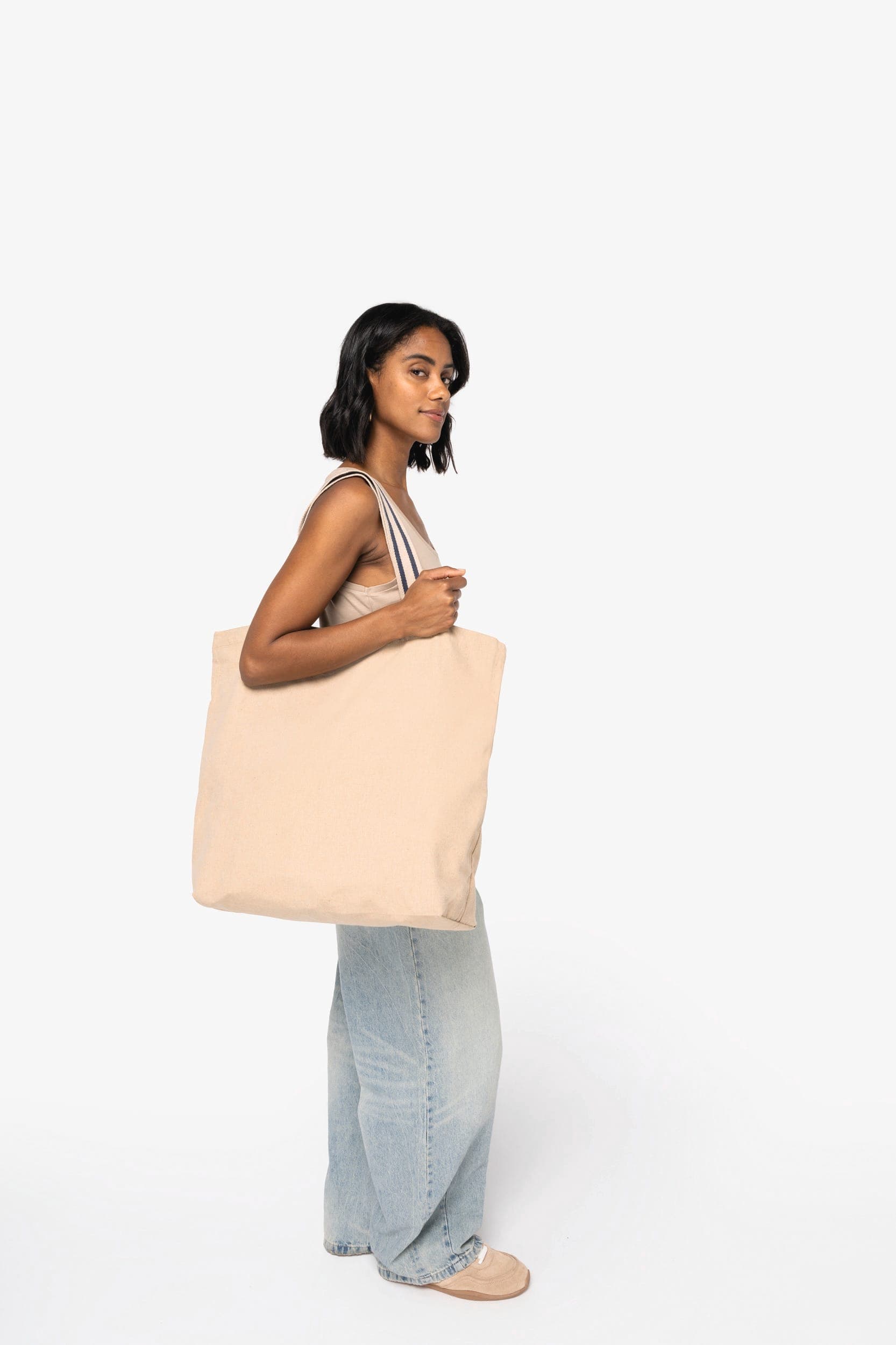 Grand sac shopping écoresponsable en situation