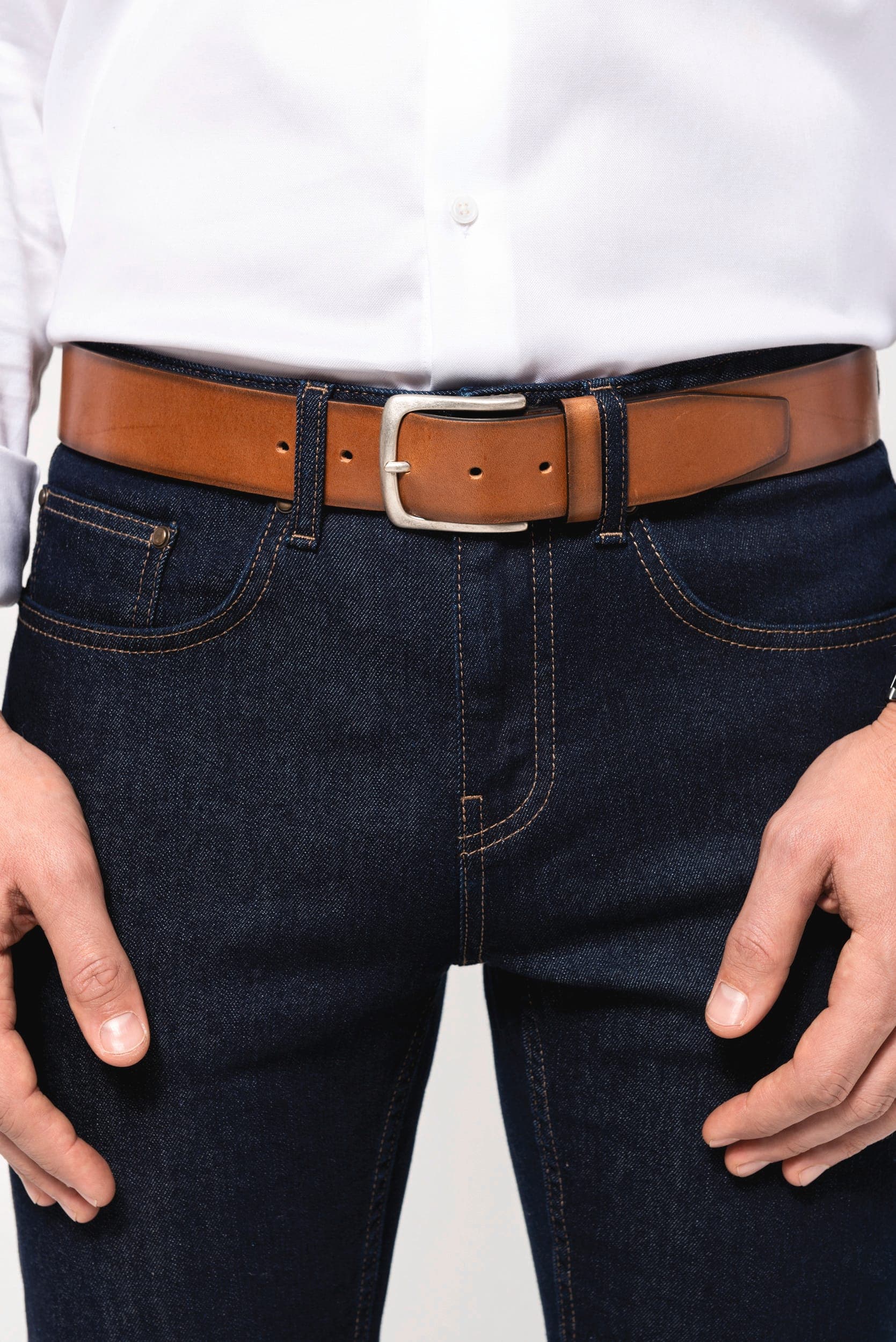 Ceinture vintage cuir homme en situation