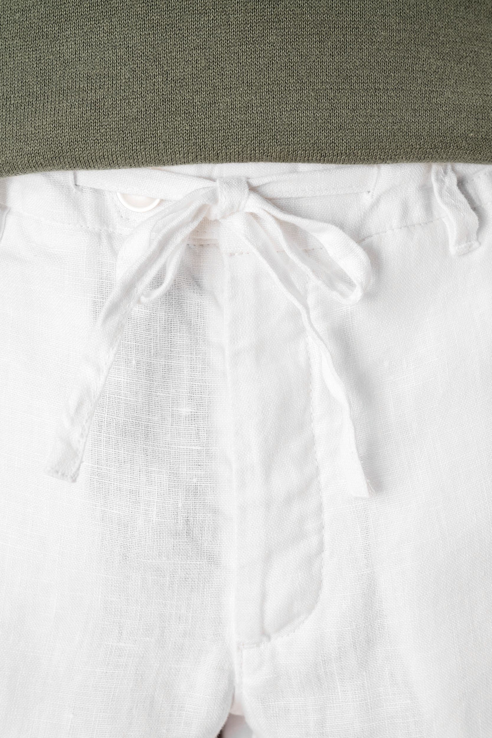 Pantalon délavé en lin homme en situation